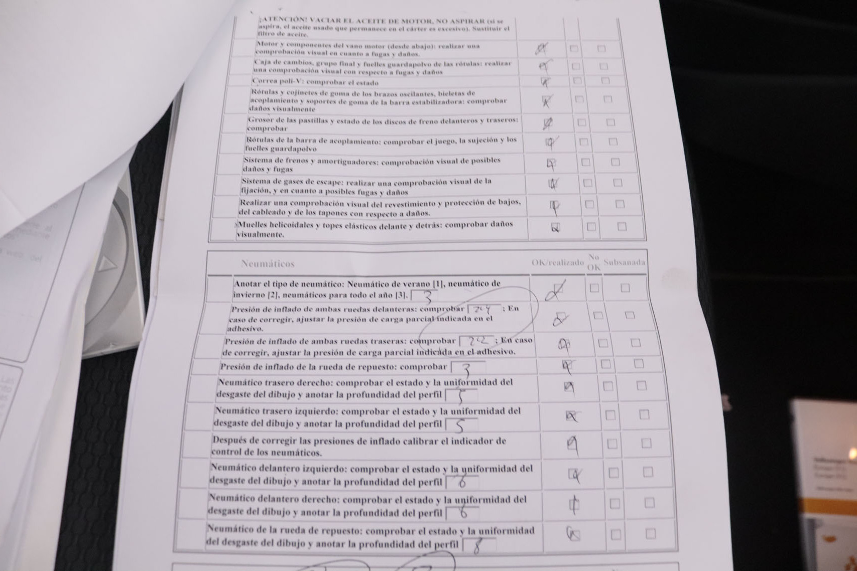 Volkswagen Polo 1.4 TDI ADVANCE DSG AUTO 90CV 5P # TECHO ELECTRICO, NAVY foto 52