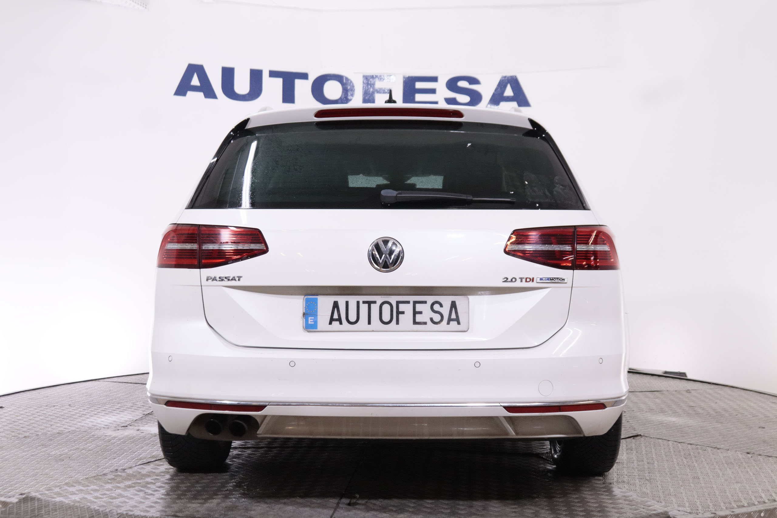 Volkswagen Passat VARIANT 2.0 TDI 190CV EXCLUSIVE AUTO DSG 5P # NAVY,CUERO,FAROS LED, foto 6