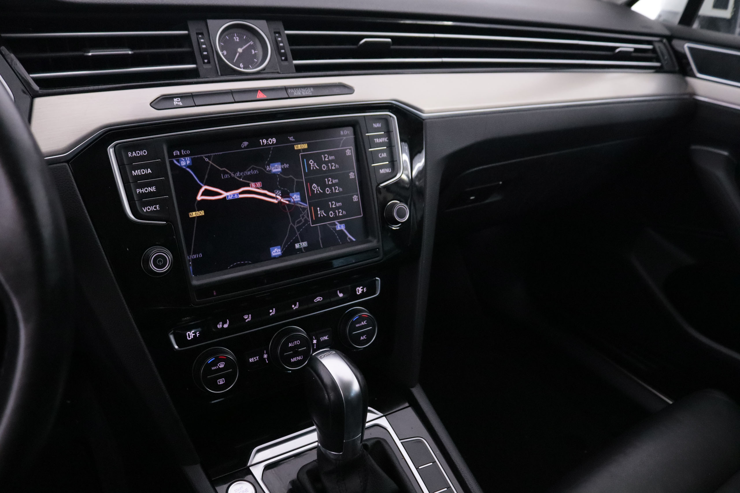 Volkswagen Passat VARIANT 2.0 TDI 190CV EXCLUSIVE AUTO DSG 5P # NAVY,CUERO,FAROS LED, foto 19