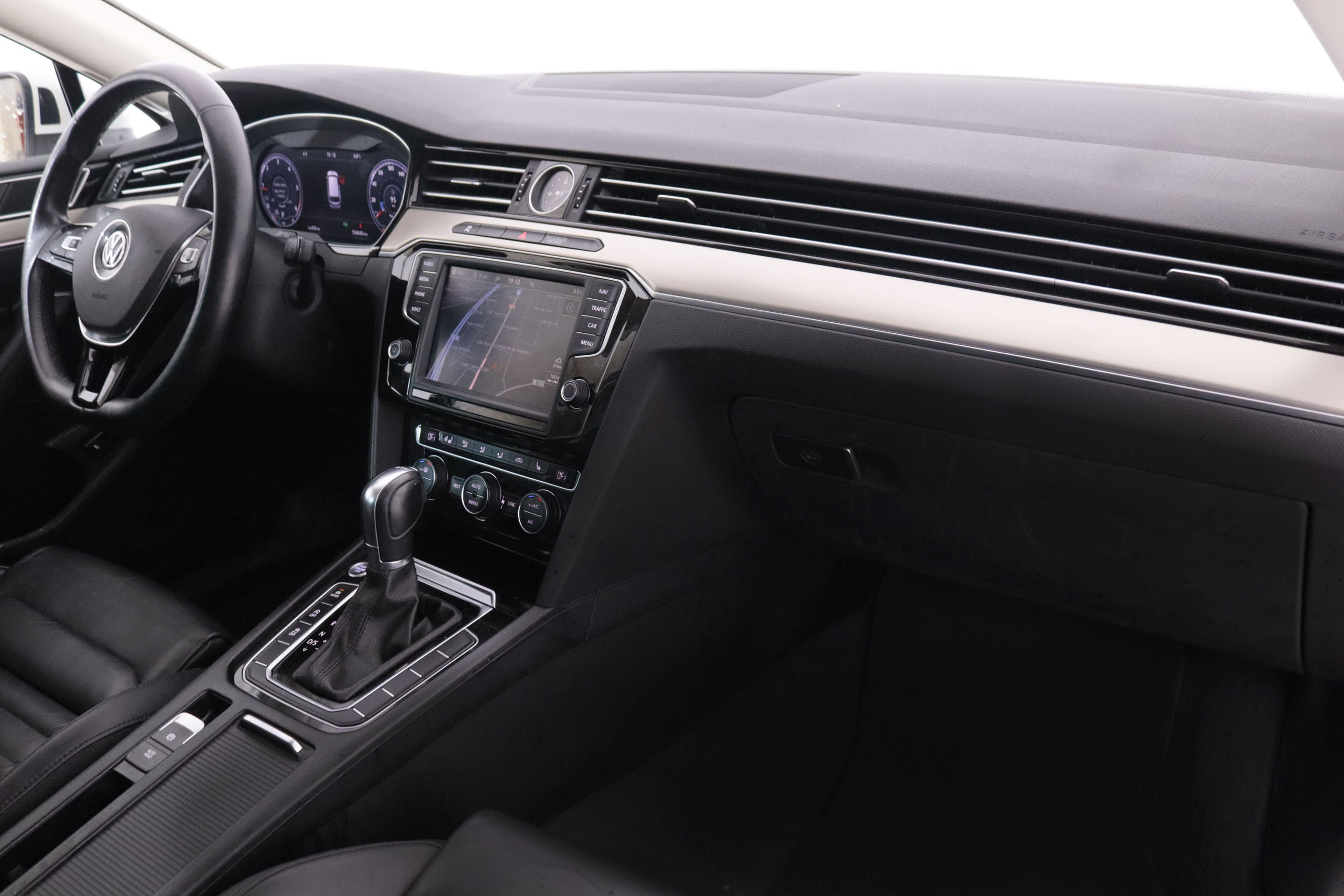 Volkswagen Passat VARIANT 2.0 TDI 190CV EXCLUSIVE AUTO DSG 5P # NAVY,CUERO,FAROS LED, foto 15