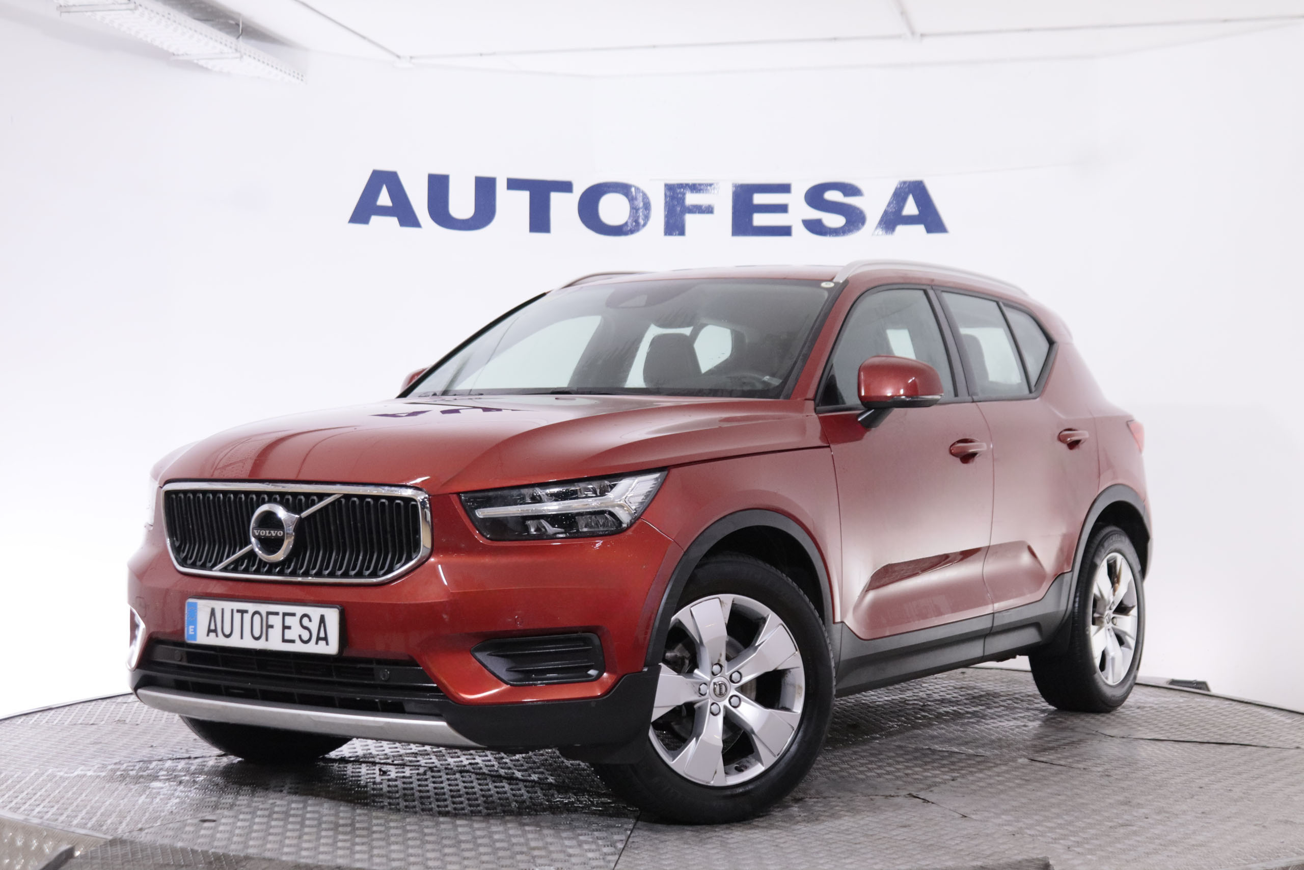 Volvo XC40 1.5 T3 BUSINESS PLUS AUTO 163CV 5P # IVA DEDUCIBLE, NAVY, PARKTRONIC foto 1