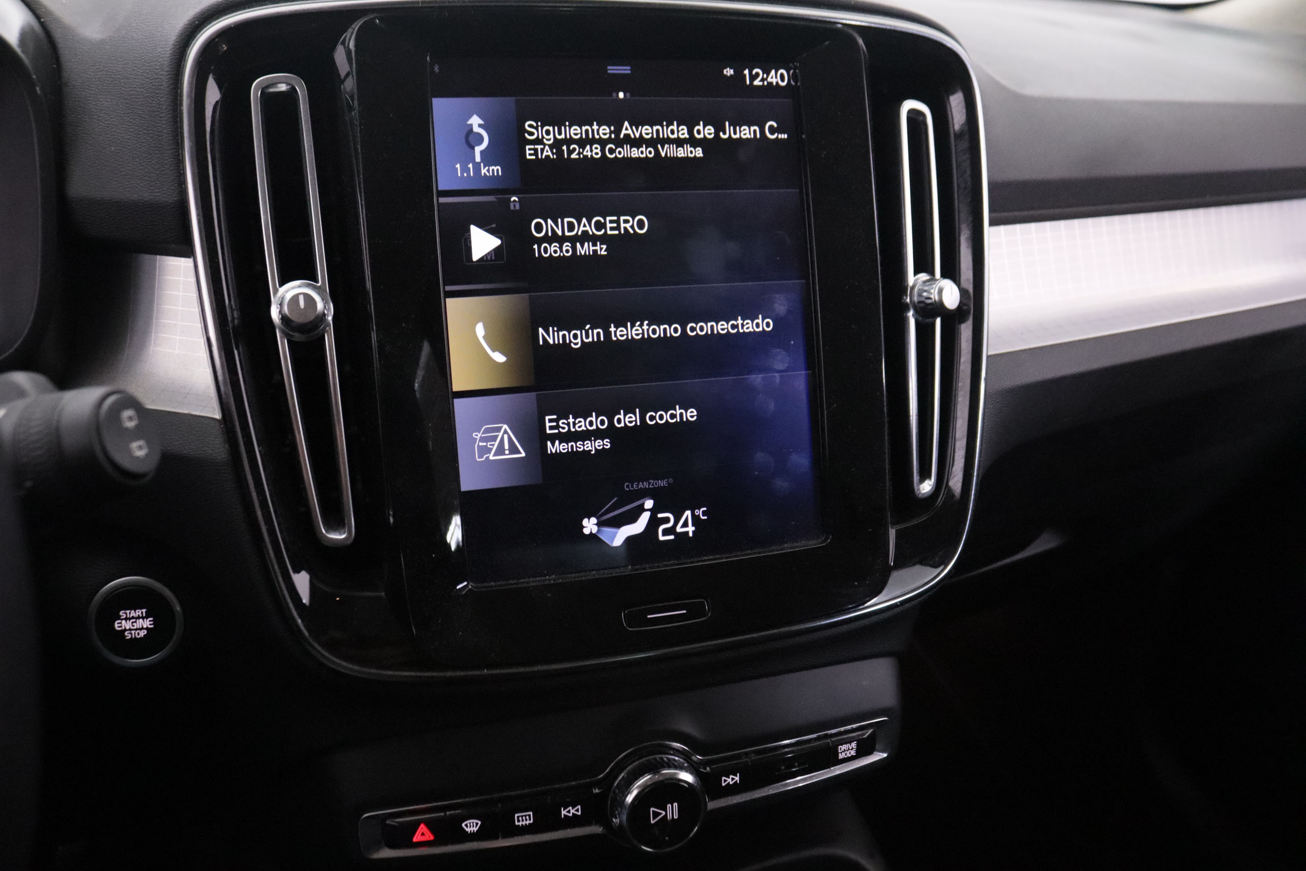 Volvo XC40 1.5 T3 BUSINESS PLUS AUTO 163CV 5P # IVA DEDUCIBLE, NAVY, PARKTRONIC foto 17