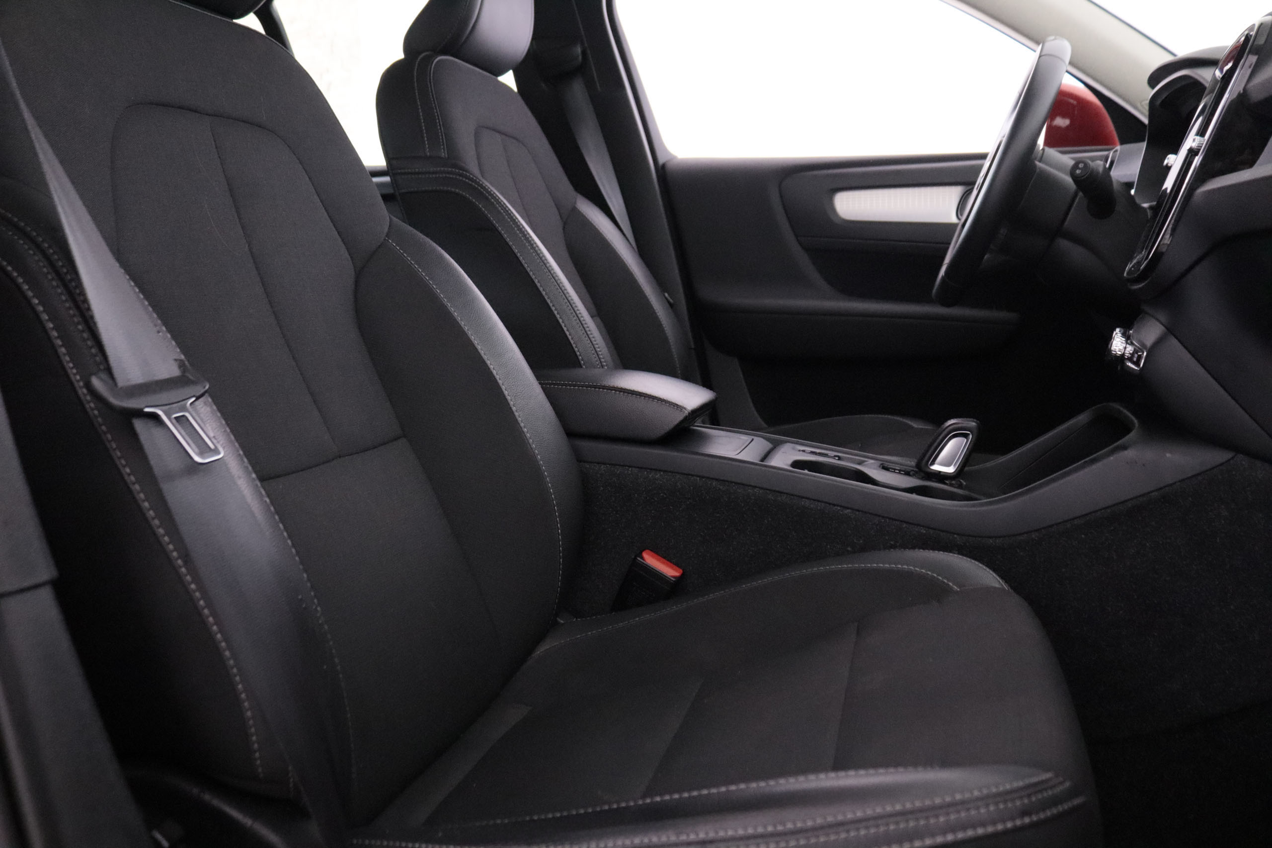 Volvo XC40 1.5 T3 BUSINESS PLUS AUTO 163CV 5P # IVA DEDUCIBLE, NAVY, PARKTRONIC foto 25