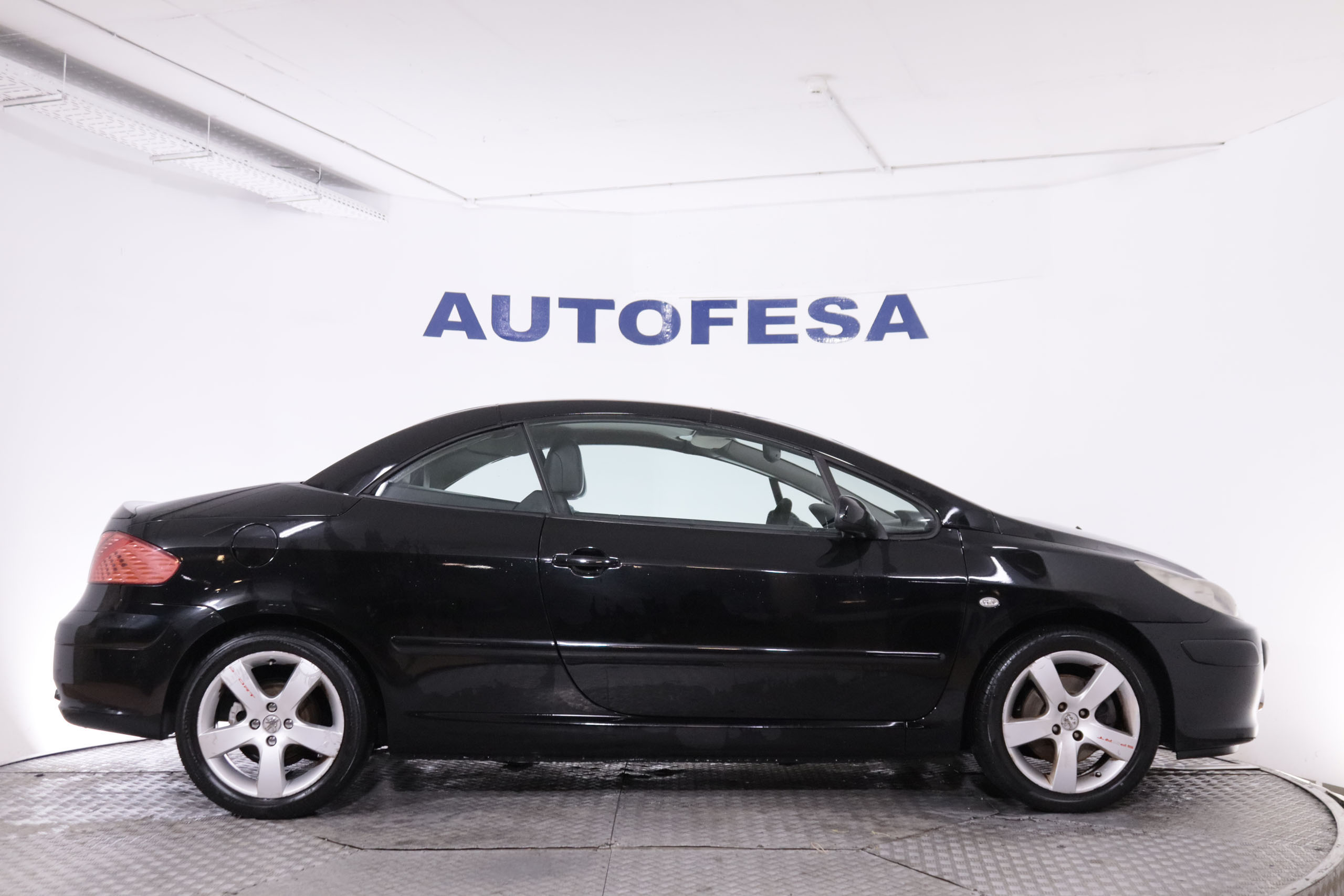 Peugeot 307 2.0 HDI CC CABRIO 136CV 2P foto 10