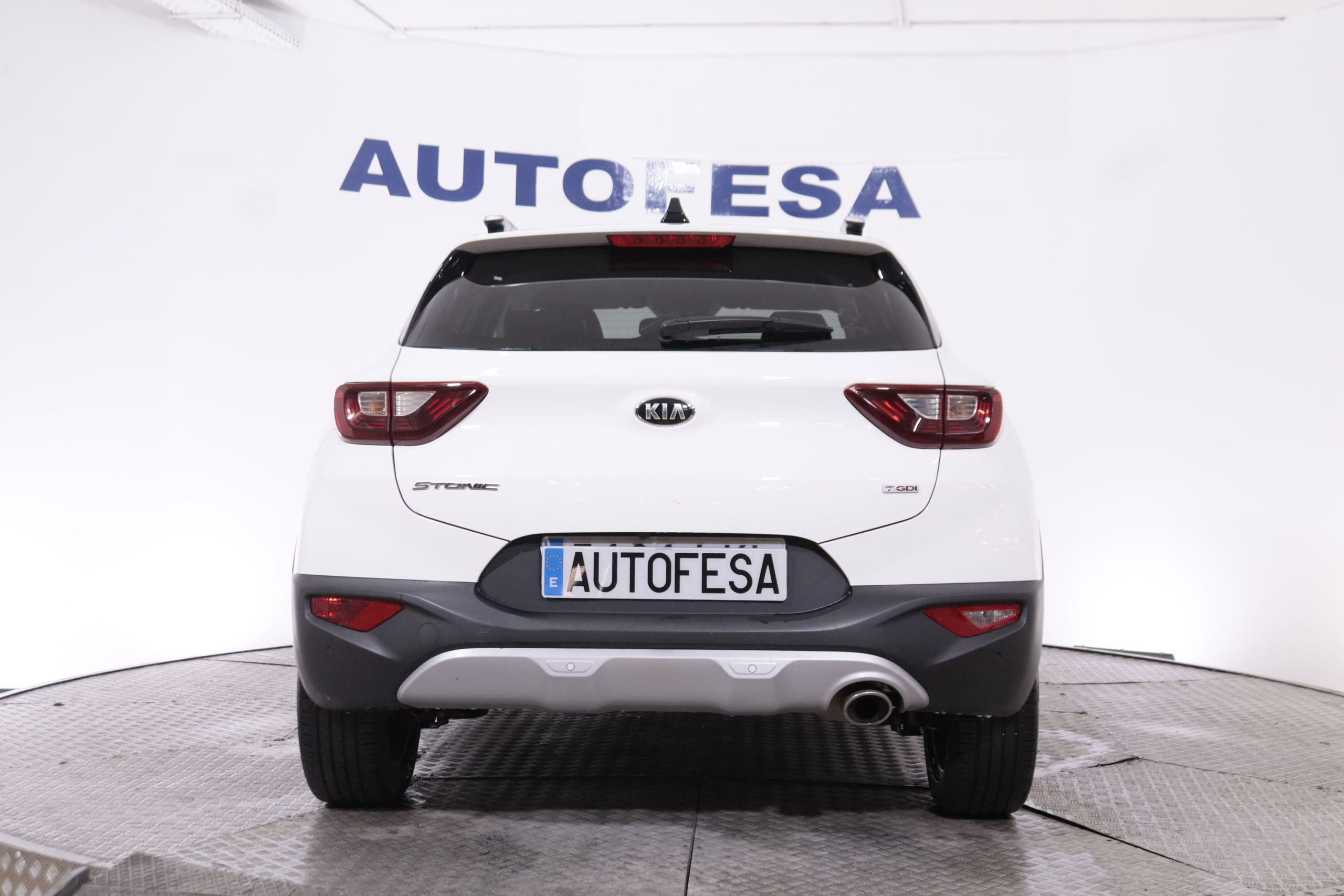 Kia Stonic 1.0 T-GDI BLACK EDITION DCT AUTO 120CV 5P # IVA DEDUCIBLE, CUERO, NAVY foto 6