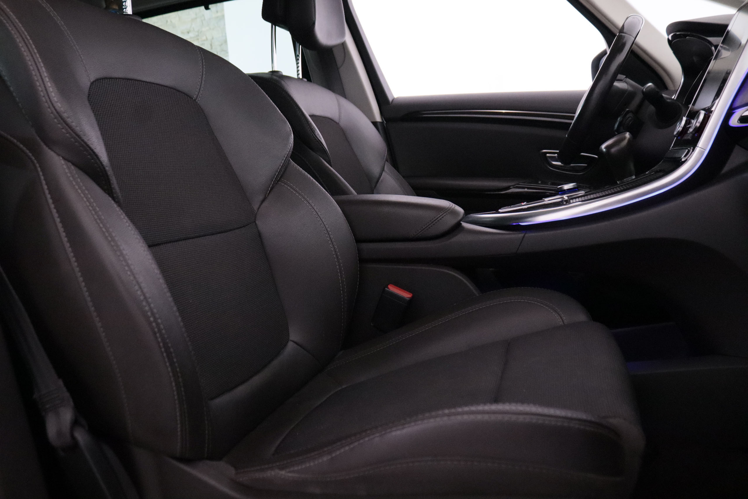 Renault Scenic ESPACE 1.6 DCI ZEN AUTO 160CV 7 PLAZAS 5P # TECHO, NAVY, PARKTRONIC foto 26