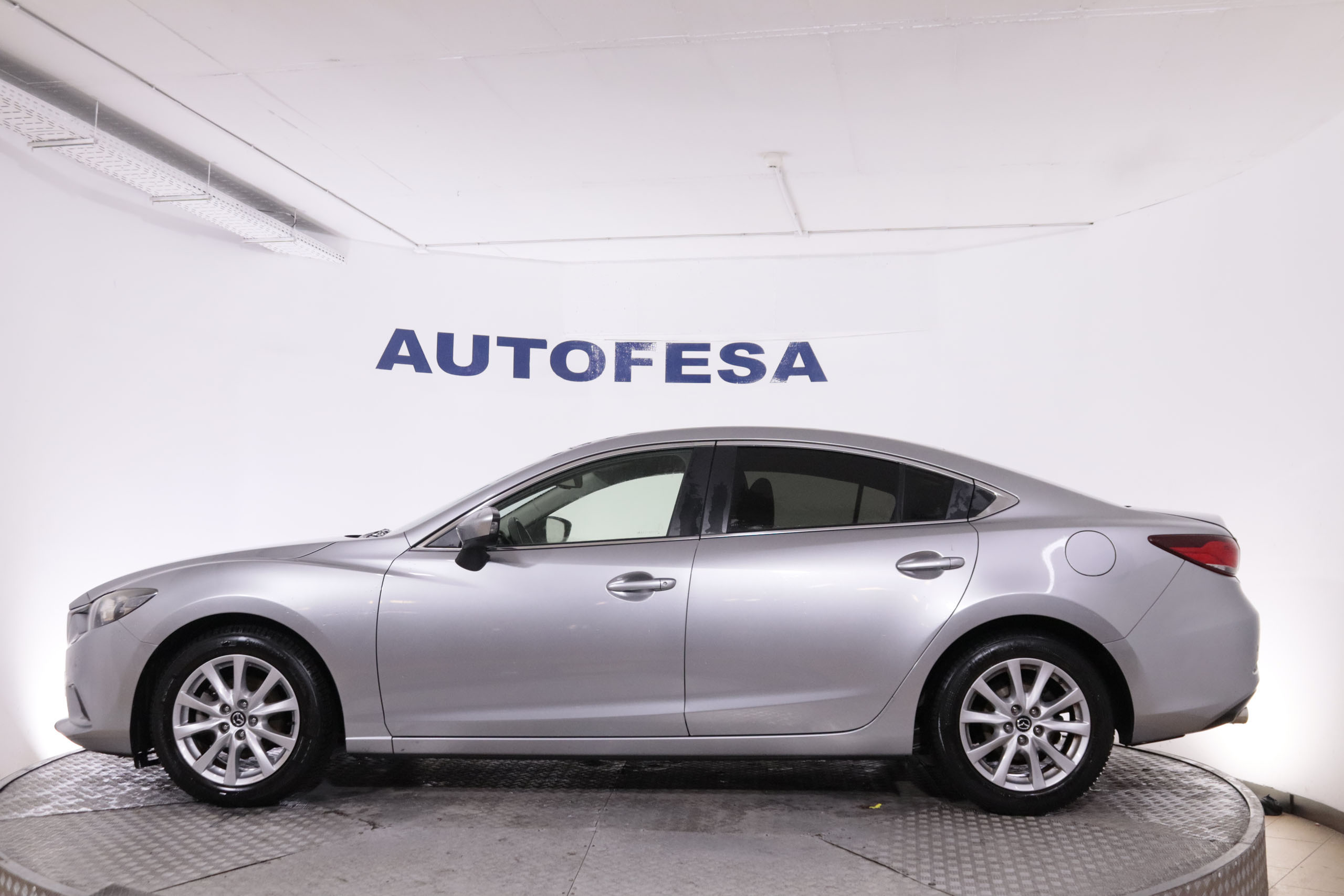 Mazda 6 2.2 SKYACTIV-D STYLE 150CV 4P # NAVY, PARKTRONIC foto 13
