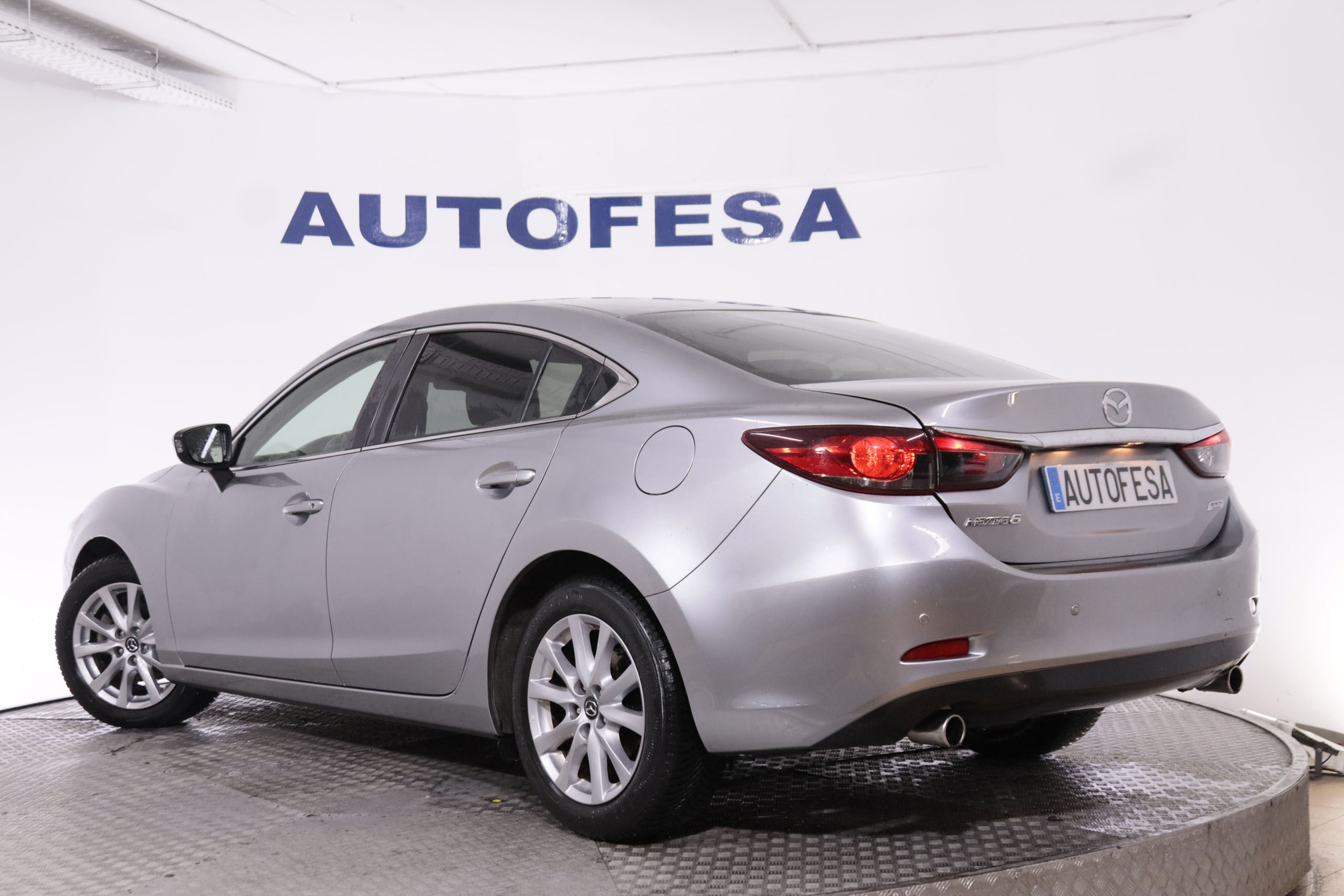 Mazda 6 2.2 SKYACTIV-D STYLE 150CV 4P # NAVY, PARKTRONIC foto 5