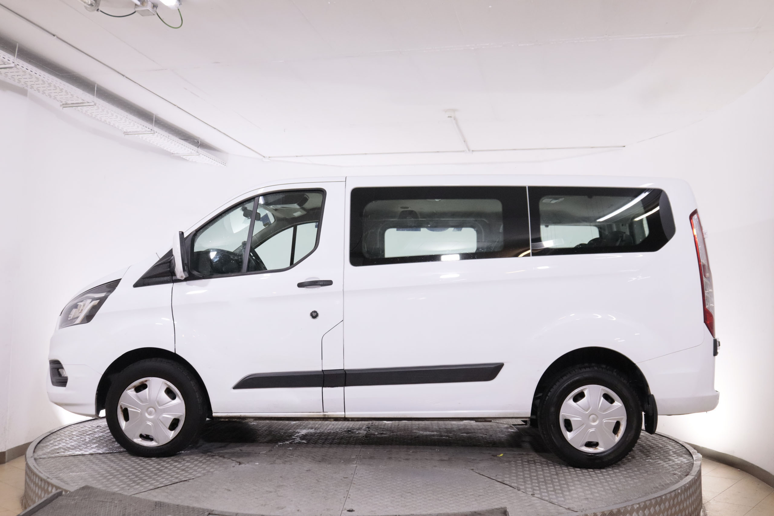 Ford Transit  Custom KOMBI 2.0 TDCI 105CV 9 PLAZAS 4P # IVA DEDUCIBLE, BLUETOOTH foto 13