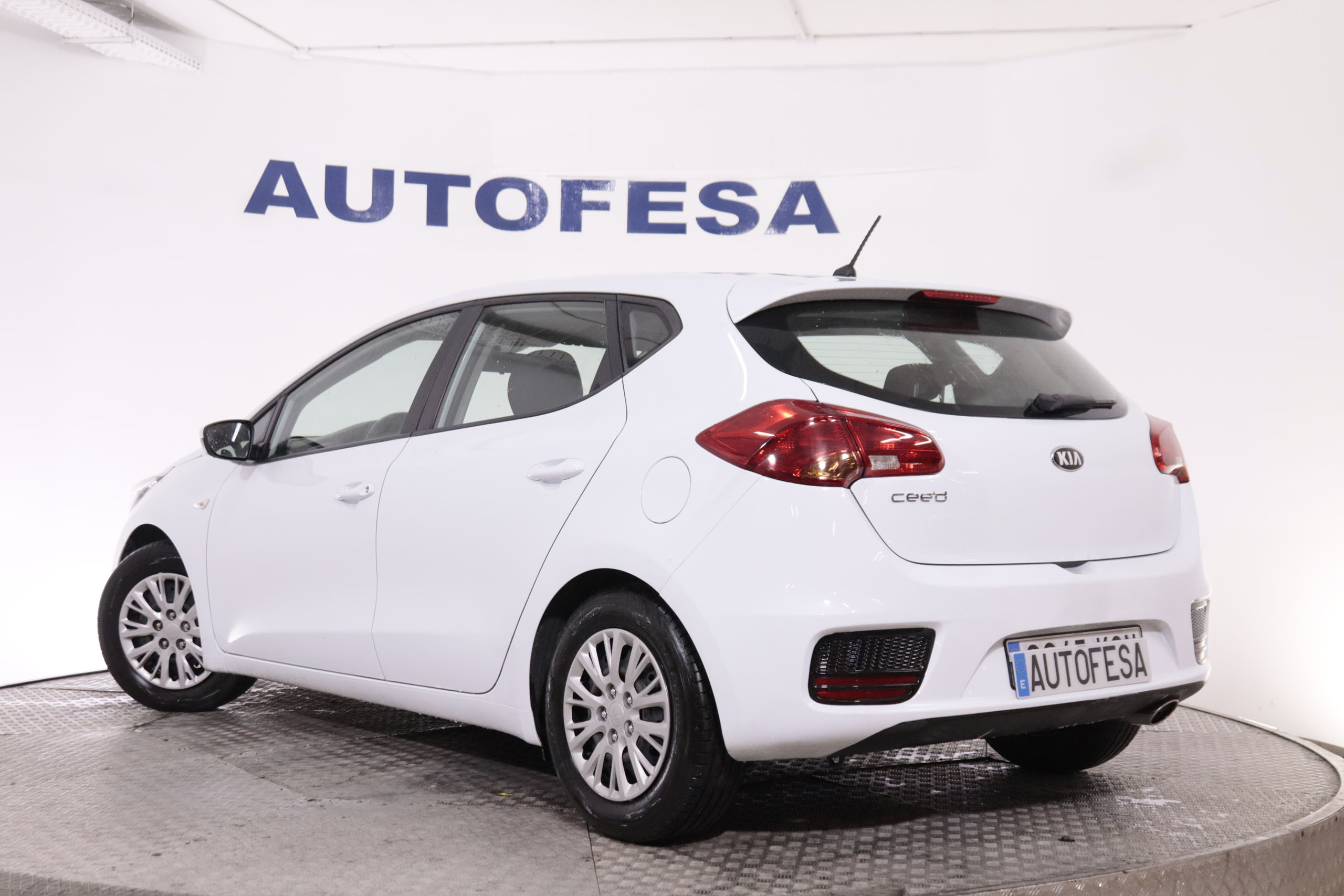 Kia Ceed 1.4 CVVT DRIVE 100CV 5P foto 5