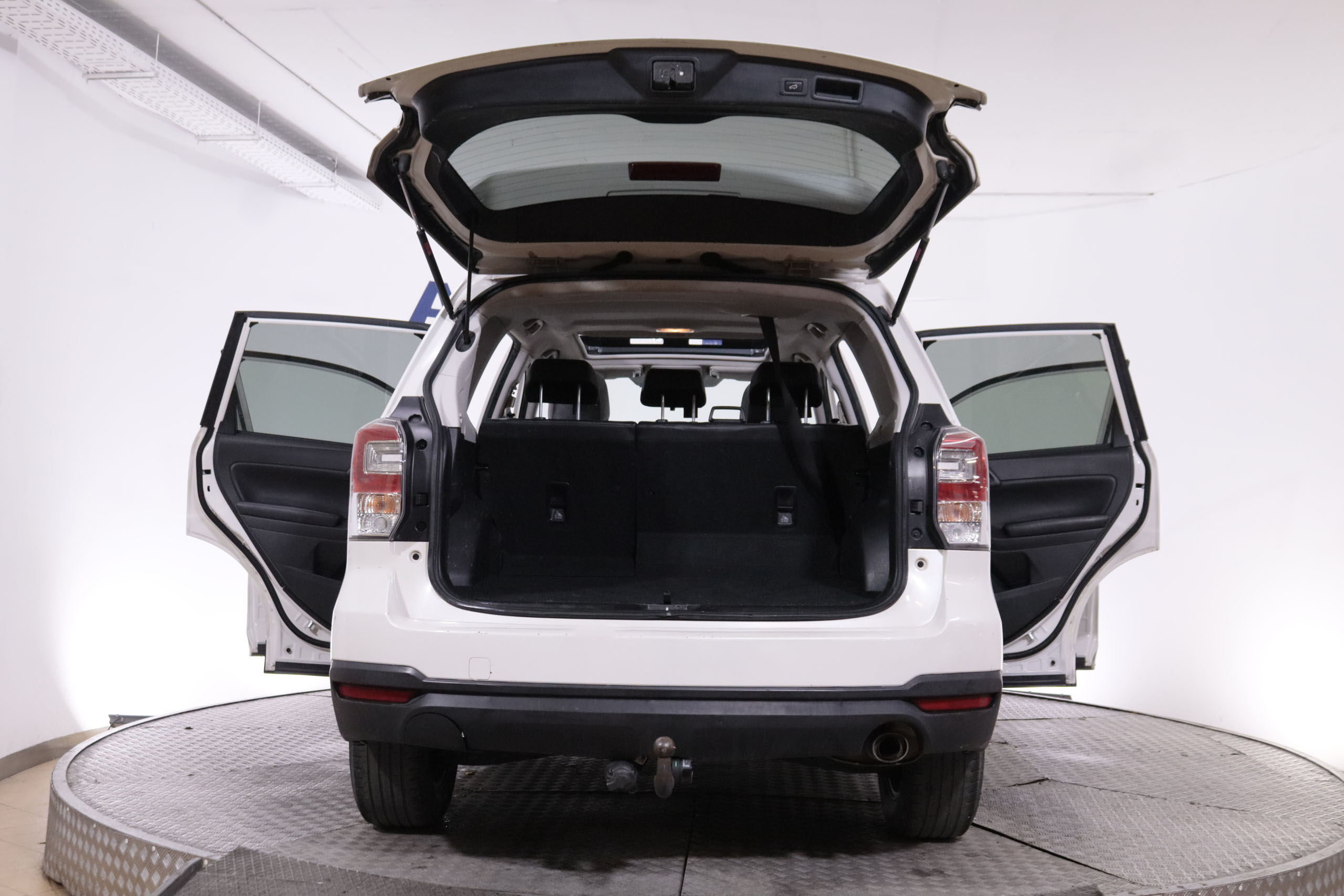 Subaru Forester 2.0TD EXECUTIVE LINEARTRONIC 4X4 AUTO 150CV 5P #CUERO, TECHO ELEC, NAVY foto 11