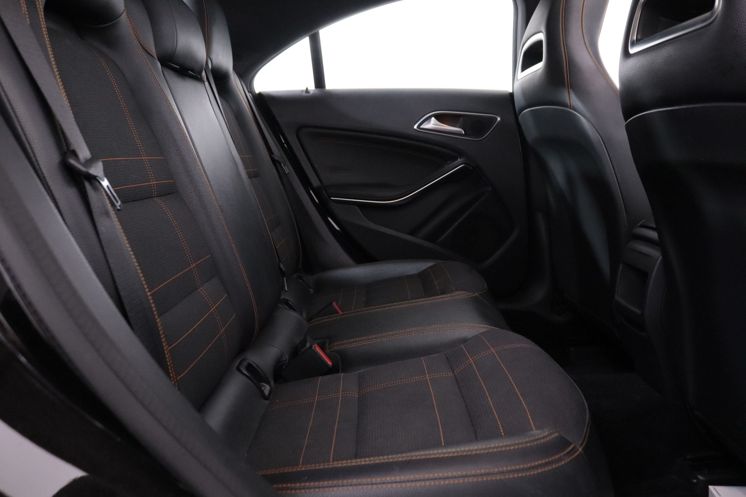 Mercedes-benz Cla 220 CLASE CLA220 CDI AUTO 170CV 4P #TECHO ELEC PANORAMICO, PARKTRONIC foto 25