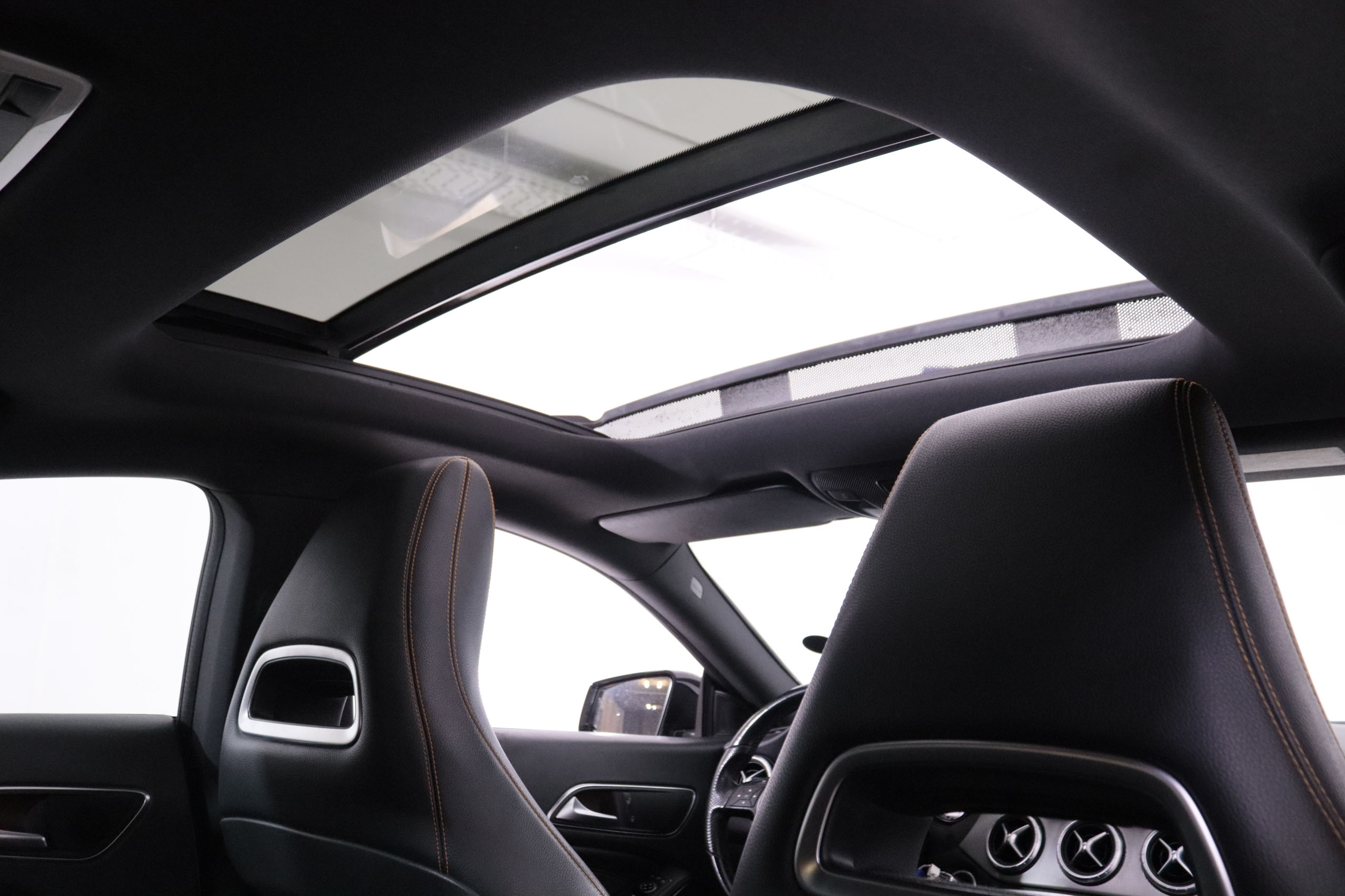 Mercedes-benz Cla 220 CLASE CLA220 CDI AUTO 170CV 4P #TECHO ELEC PANORAMICO, PARKTRONIC foto 26