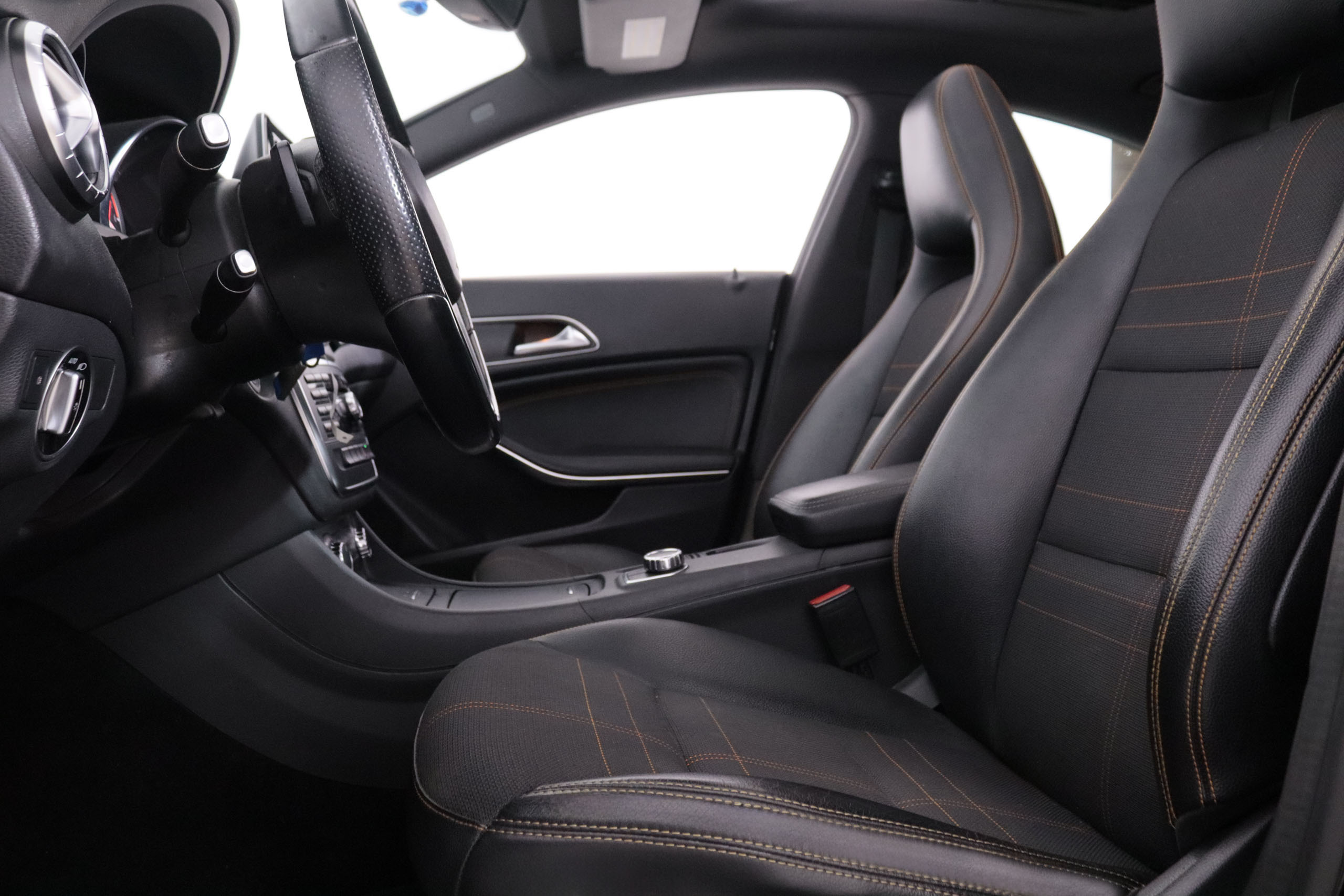 Mercedes-benz Cla 220 CLASE CLA220 CDI AUTO 170CV 4P #TECHO ELEC PANORAMICO, PARKTRONIC foto 23