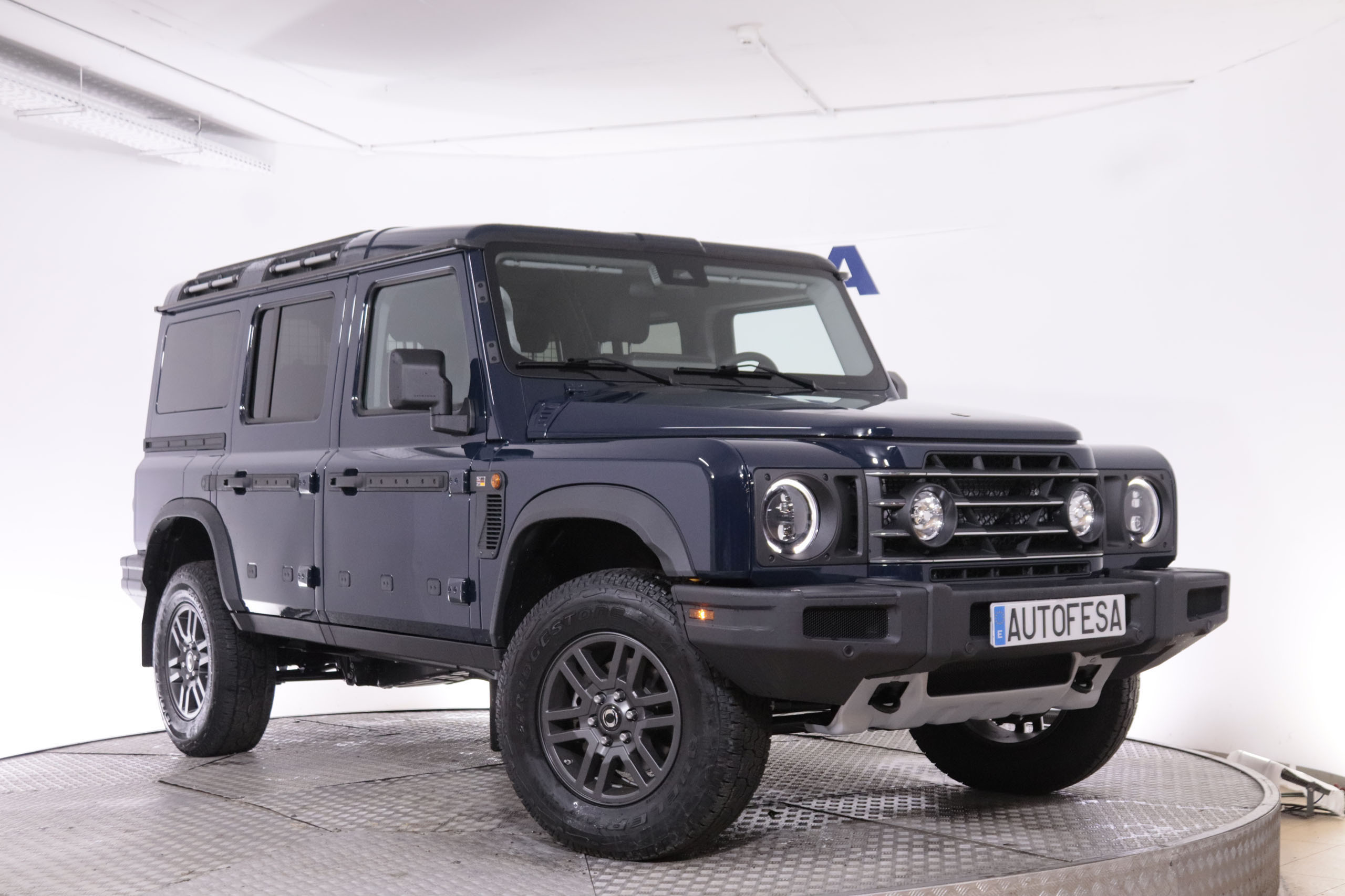 Ineos Grenadier 3.0 4X4 AUTO 286CV 5P VENTA SOLO PROFESIONALES # GARANTIA FAB 2030, PARKTRONIC foto 3