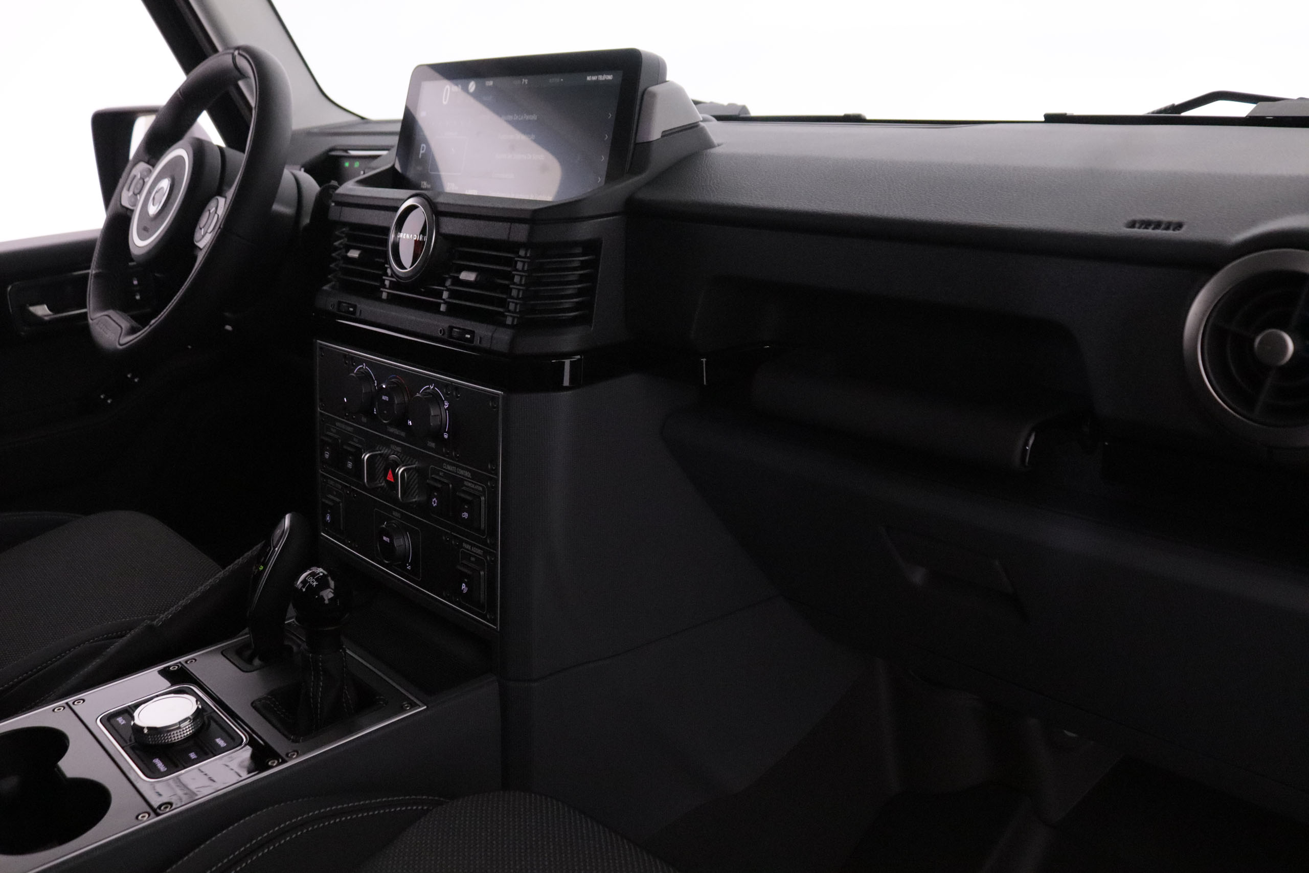 Ineos Grenadier 3.0 4X4 AUTO 286CV 5P VENTA SOLO PROFESIONALES # GARANTIA FAB 2030, PARKTRONIC foto 15