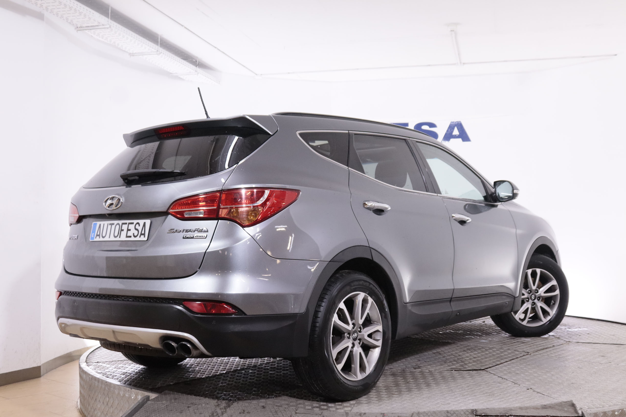 Hyundai Santa Fe 2.2 CRD AWD 197CV 7PLAZAS 5P # CUERO, TECHO ELEC PANORAMICO, NAVY, PARKTRONIC foto 7