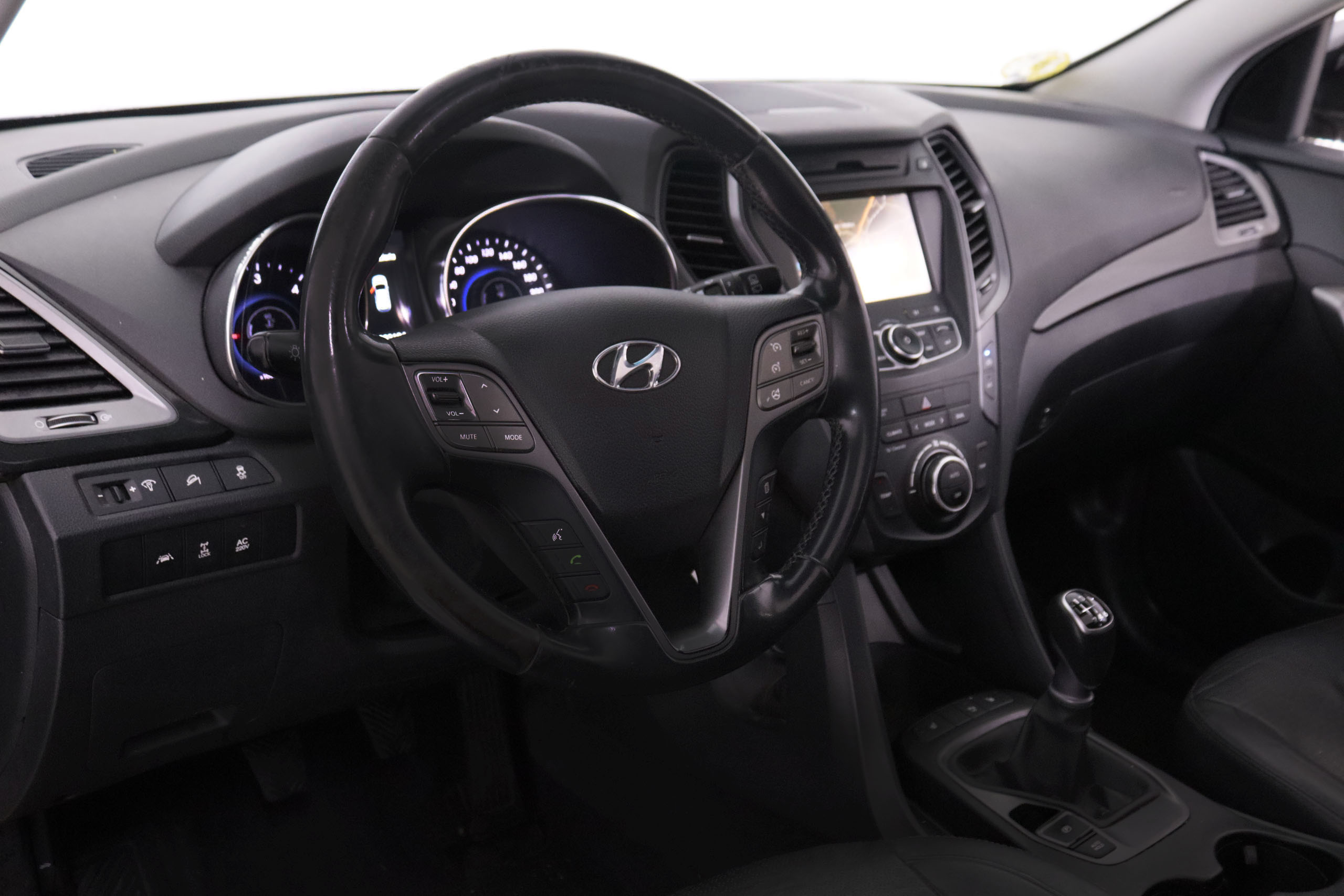 Hyundai Santa Fe 2.2 CRD AWD 197CV 7PLAZAS 5P # CUERO, TECHO ELEC PANORAMICO, NAVY, PARKTRONIC foto 14