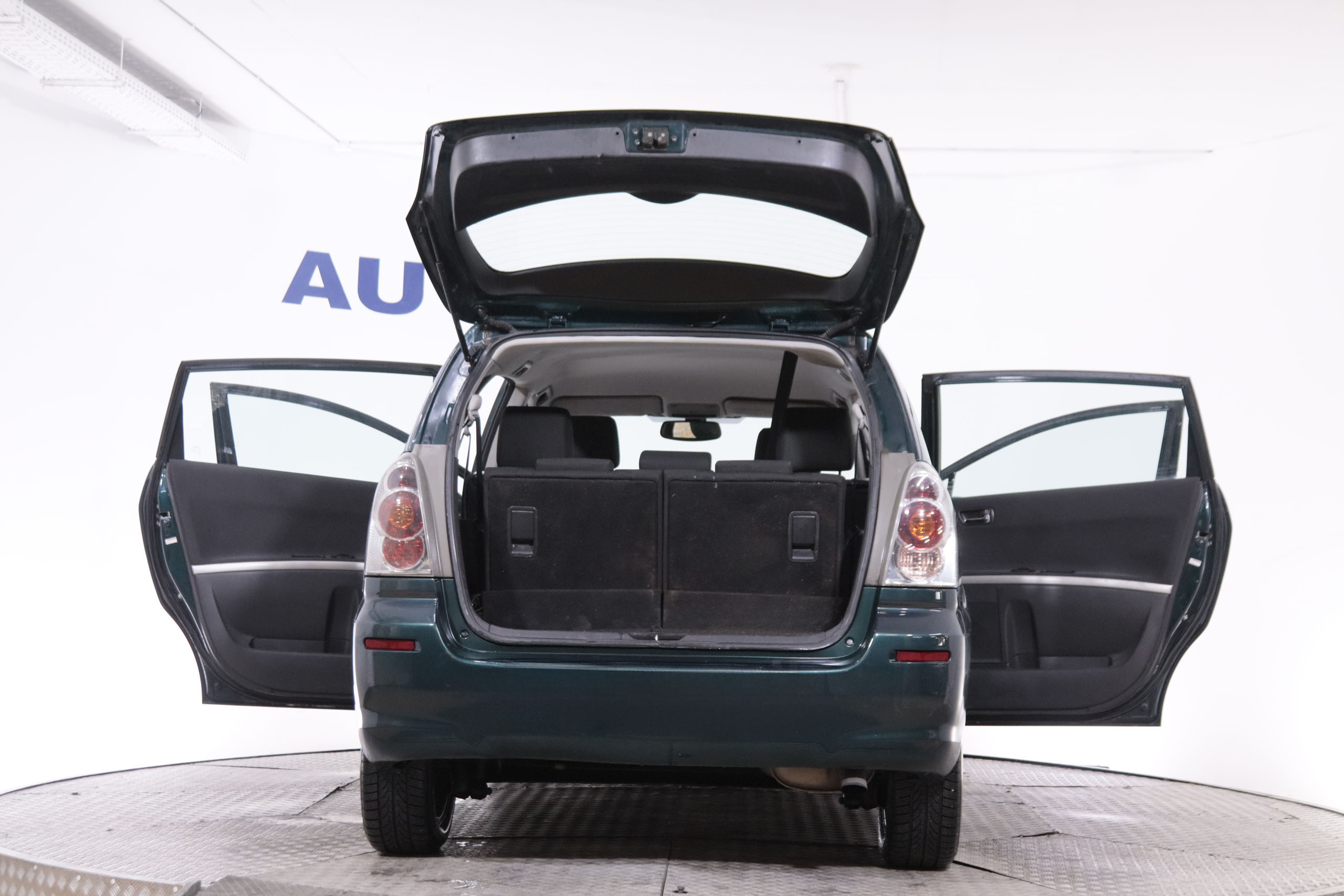 Toyota Corolla Verso 2.2 D 136CV 7PLAZAS 5P foto 10