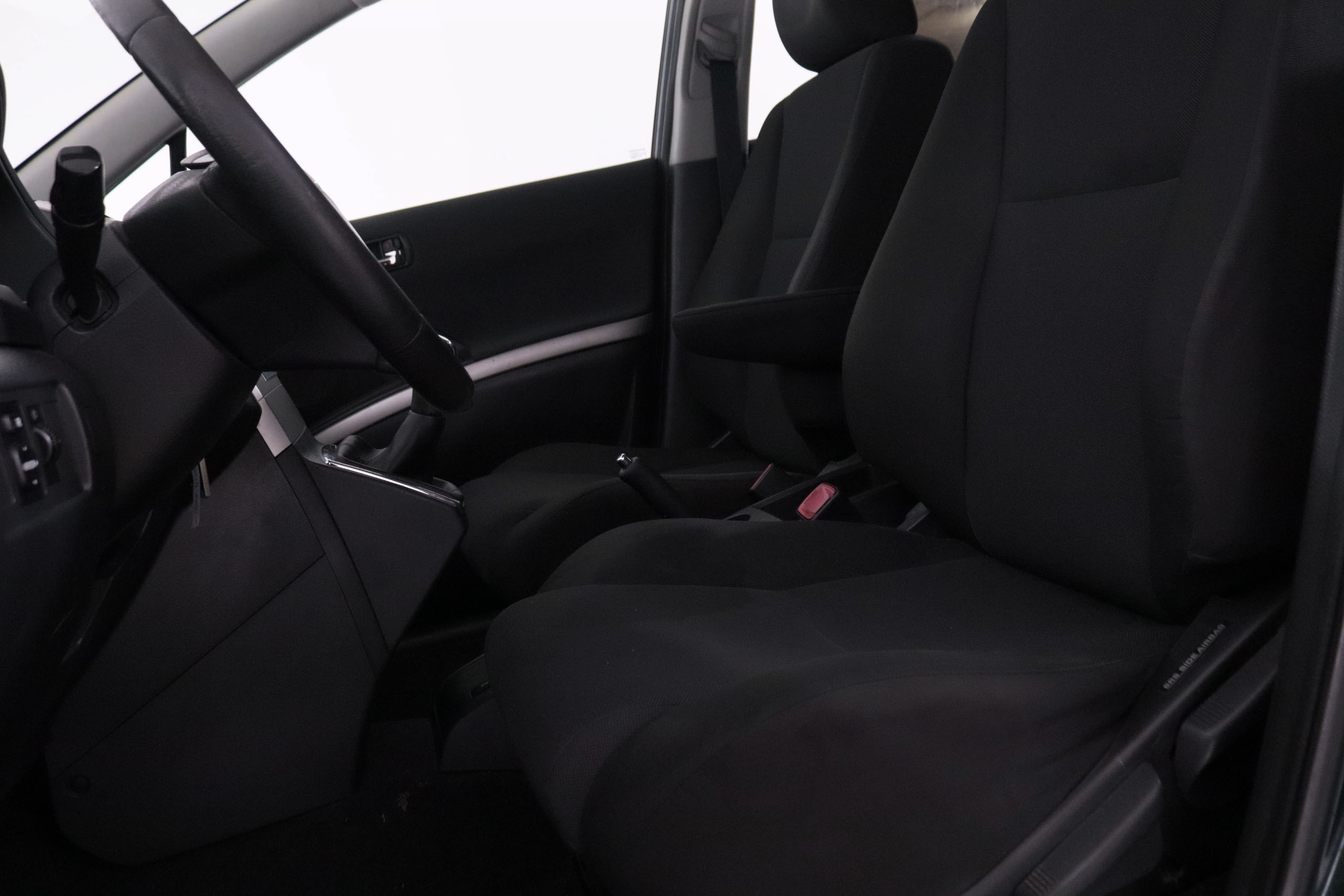 Toyota Corolla Verso 2.2 D 136CV 7PLAZAS 5P foto 21