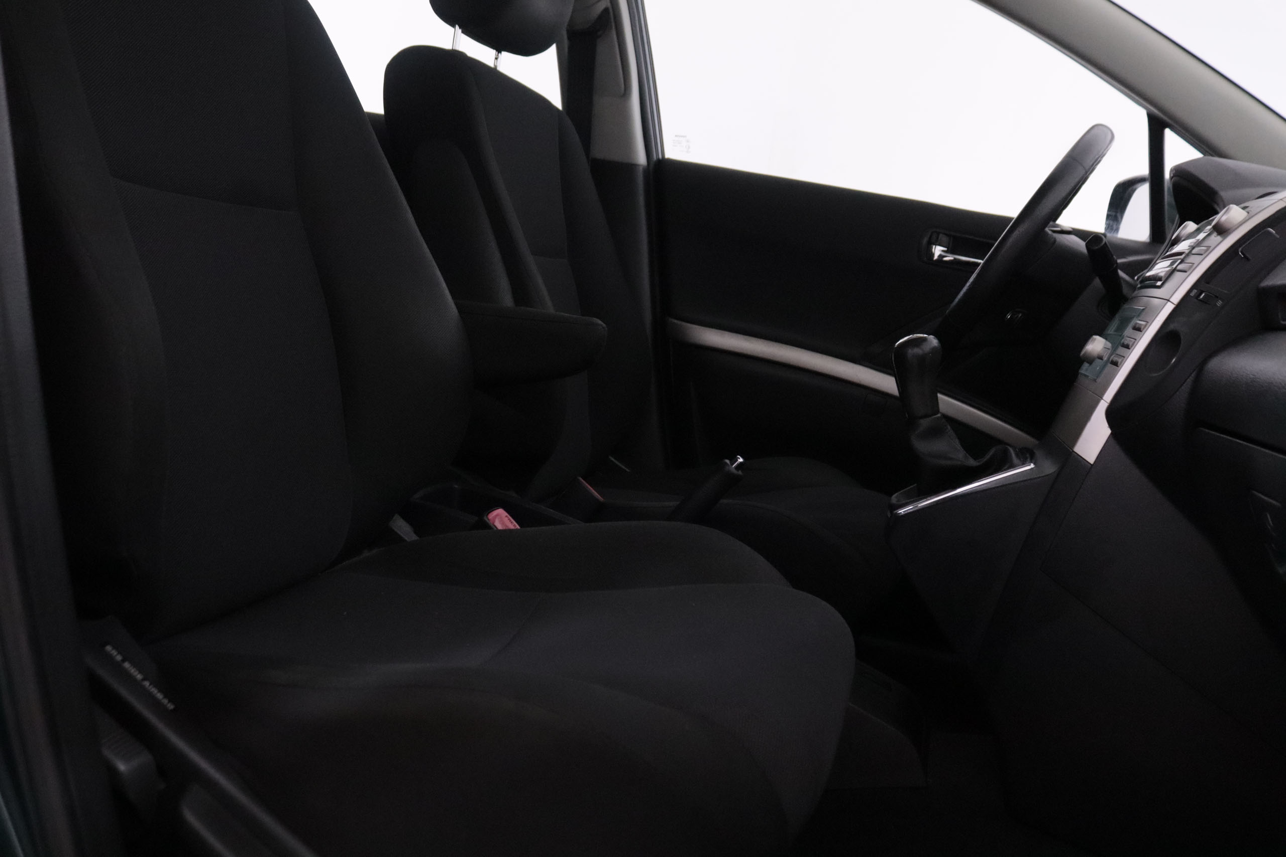 Toyota Corolla Verso 2.2 D 136CV 7PLAZAS 5P foto 22