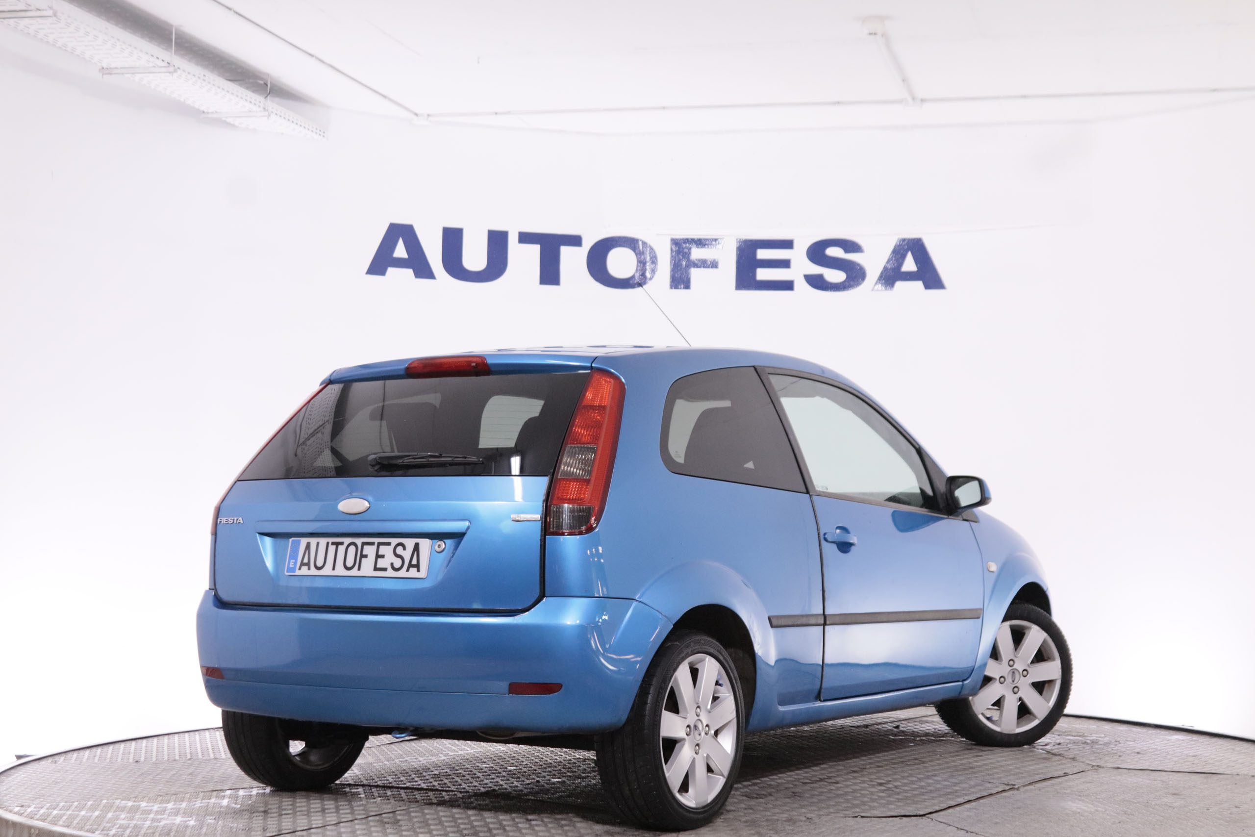 Ford Fiesta 1.4 TDCI TREND 68CV 3P foto 5