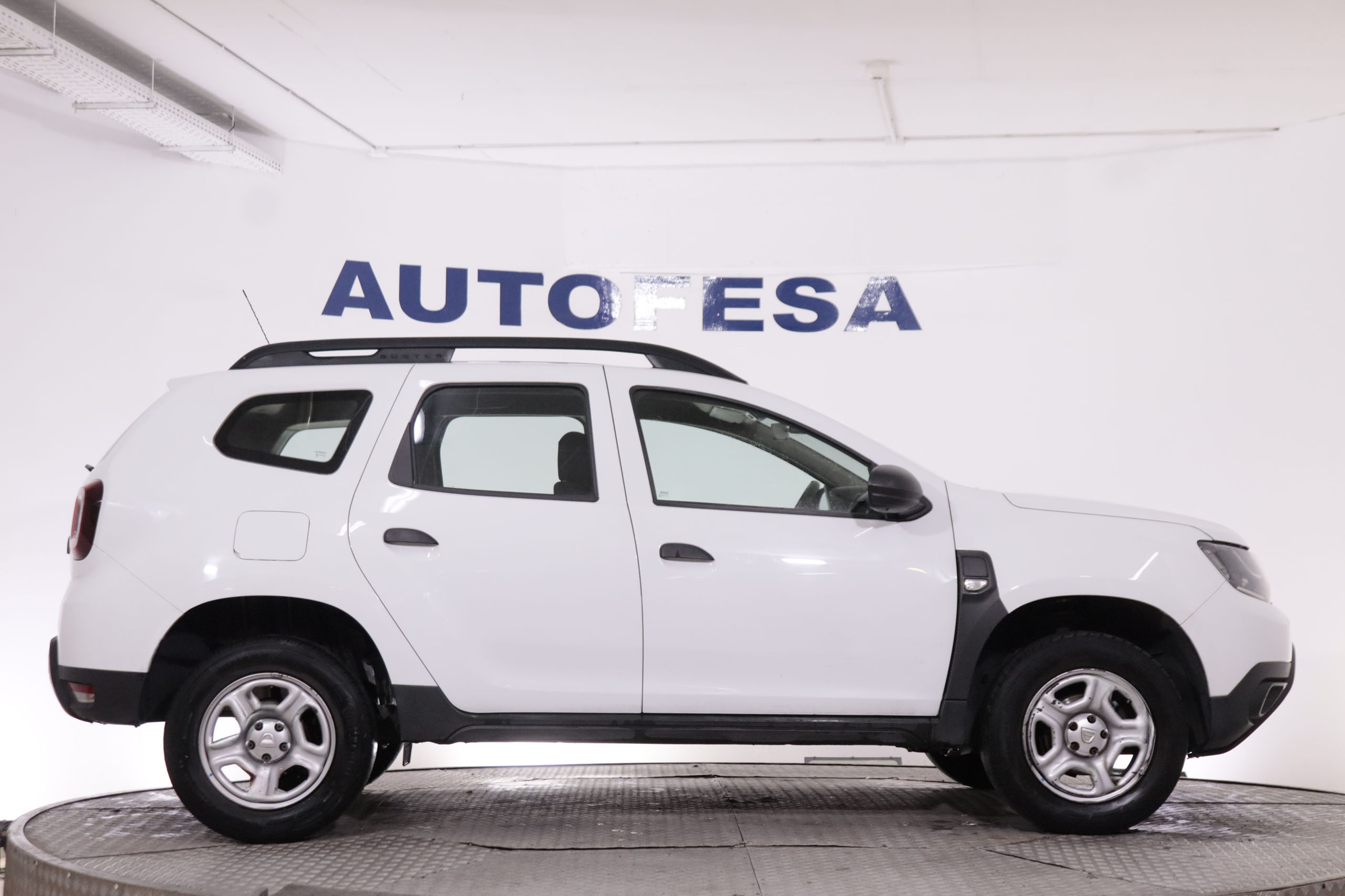 Dacia Duster 1.6 ESSENTIAL 115CV 5P #NAVY, BLUETOOTH foto 13