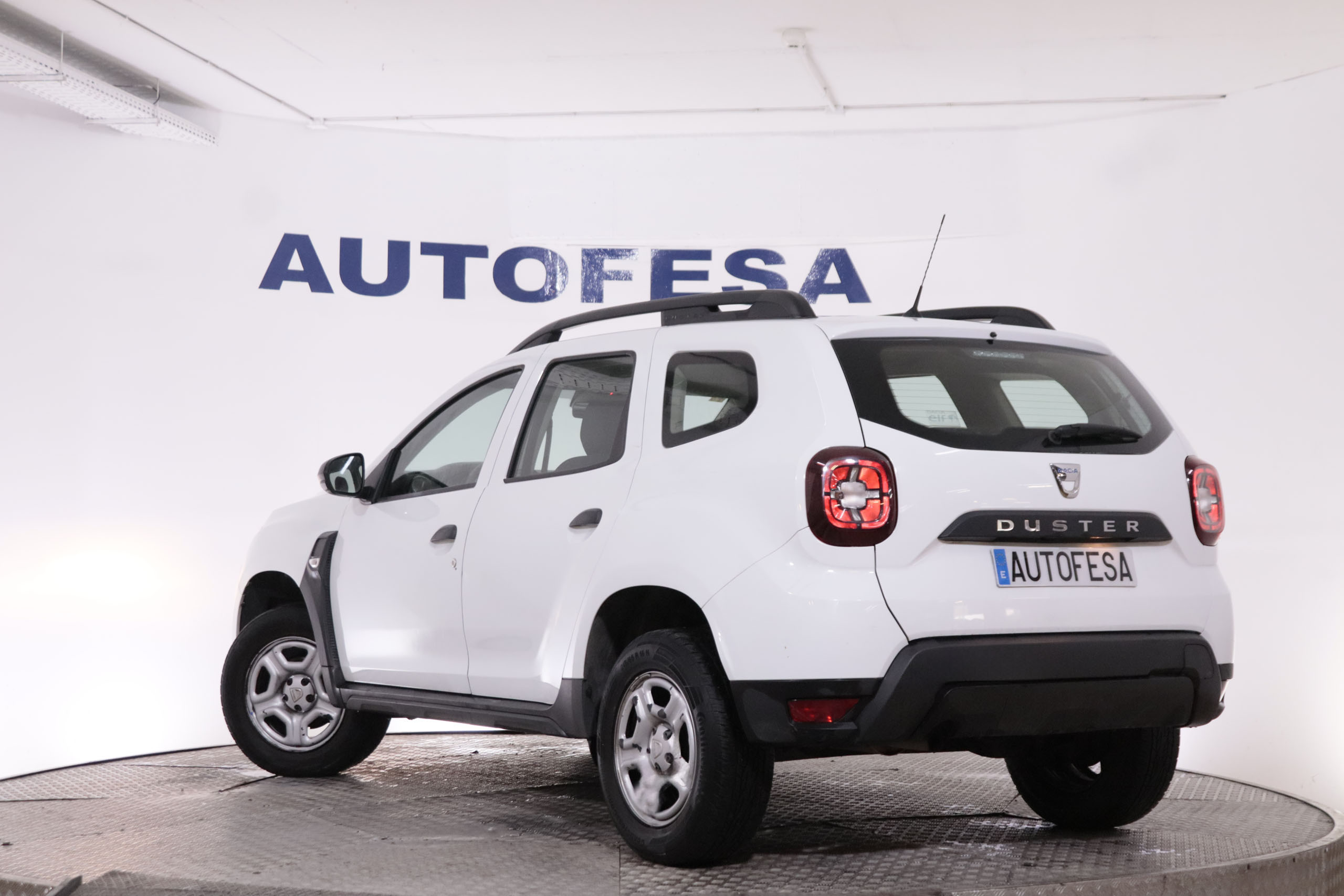 Dacia Duster 1.6 ESSENTIAL 115CV 5P #NAVY, BLUETOOTH foto 5