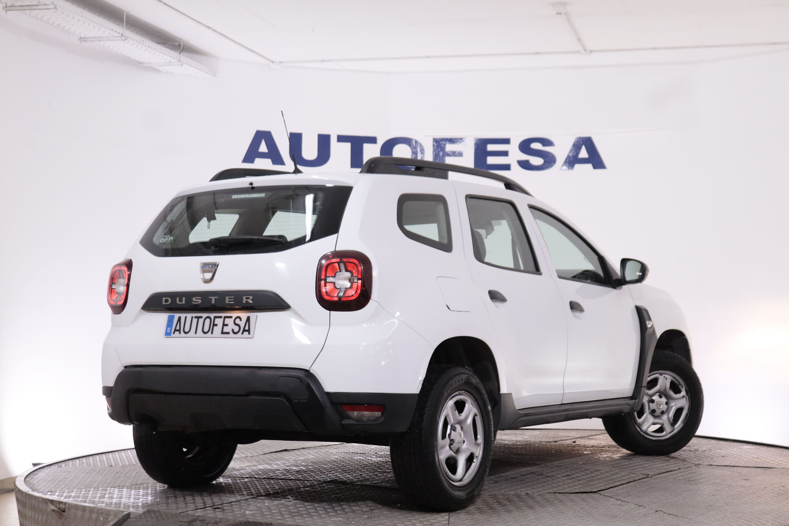 Dacia Duster 1.6 ESSENTIAL 115CV 5P #NAVY, BLUETOOTH foto 7