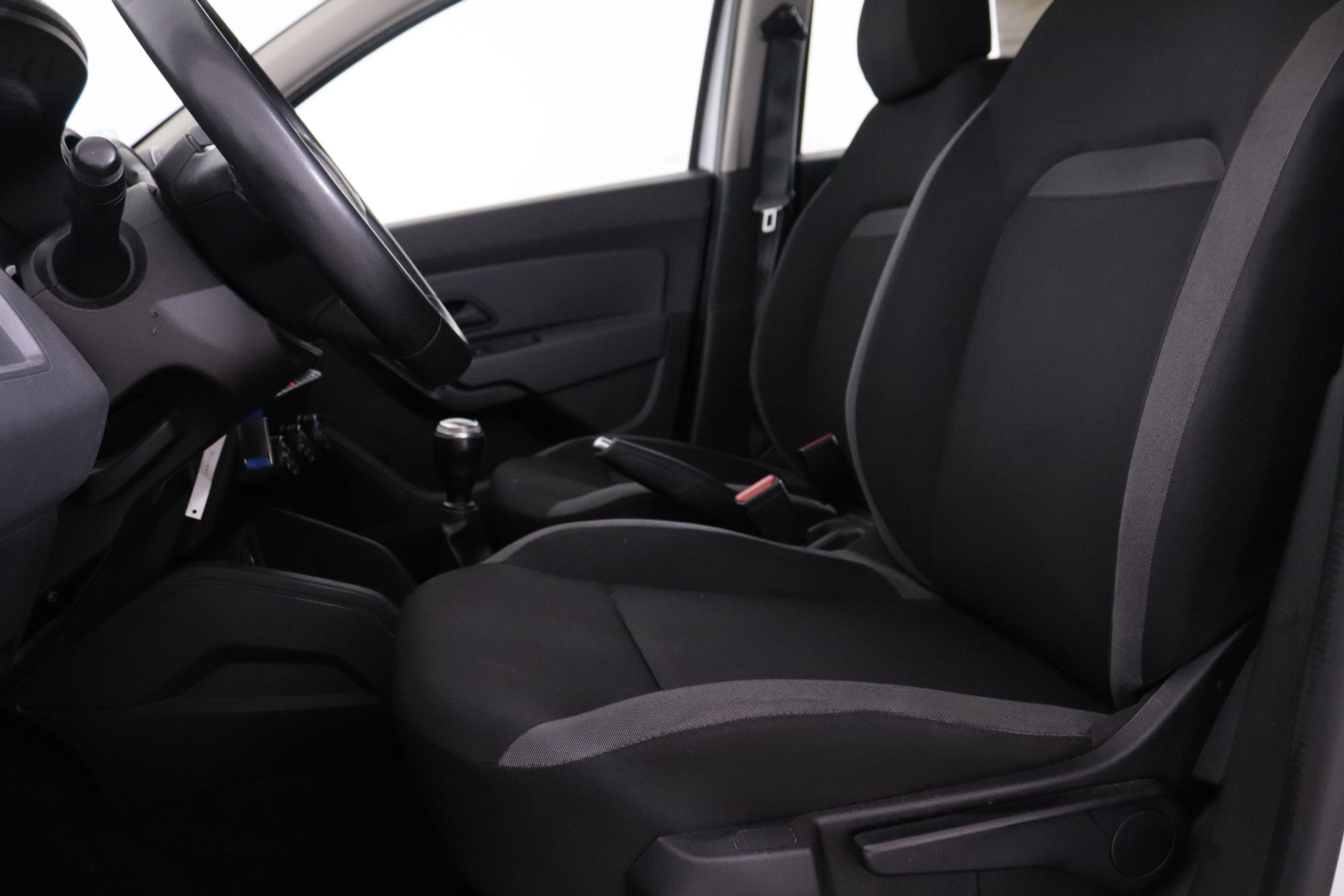 Dacia Duster 1.6 ESSENTIAL 115CV 5P #NAVY, BLUETOOTH foto 21