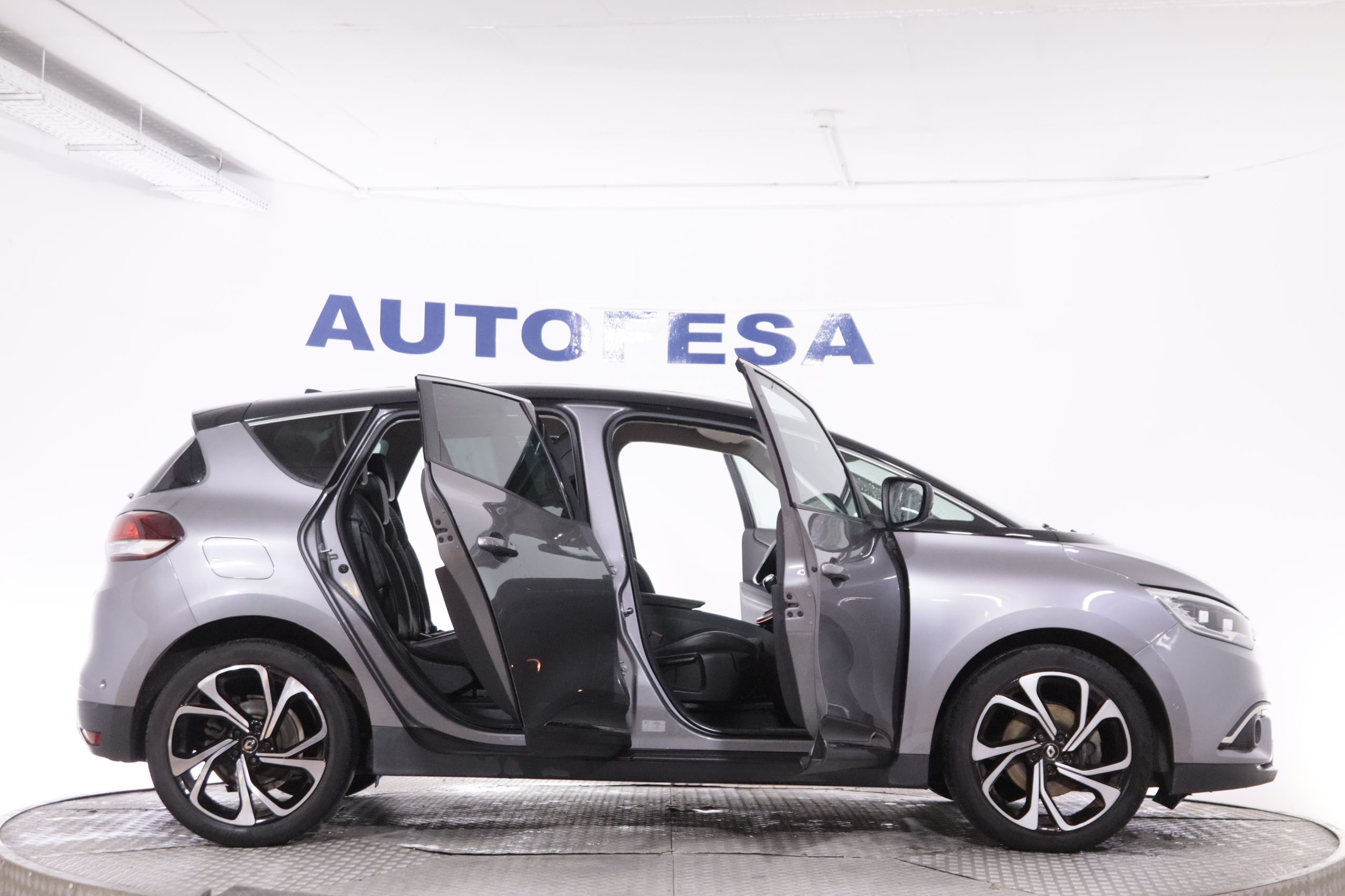 Renault Scenic 1.7 DCI INTENS 120CV 5P # NAVY, PARKTRONIC foto 10