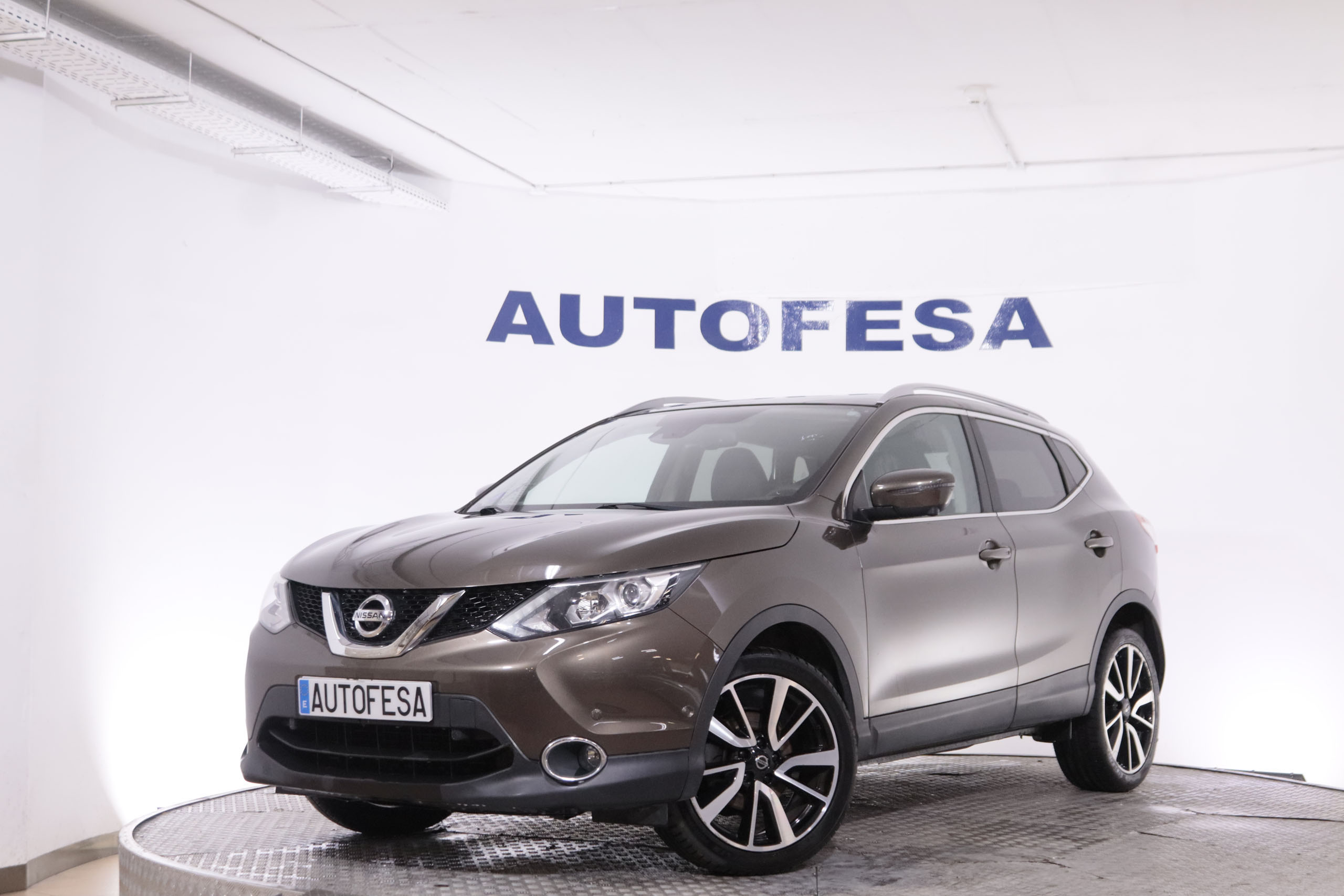 Nissan Qashqai 1.6 DIG-T TEKNA 163CV 5P # CUERO, TECHO PANORAMICO, NAVY foto 1