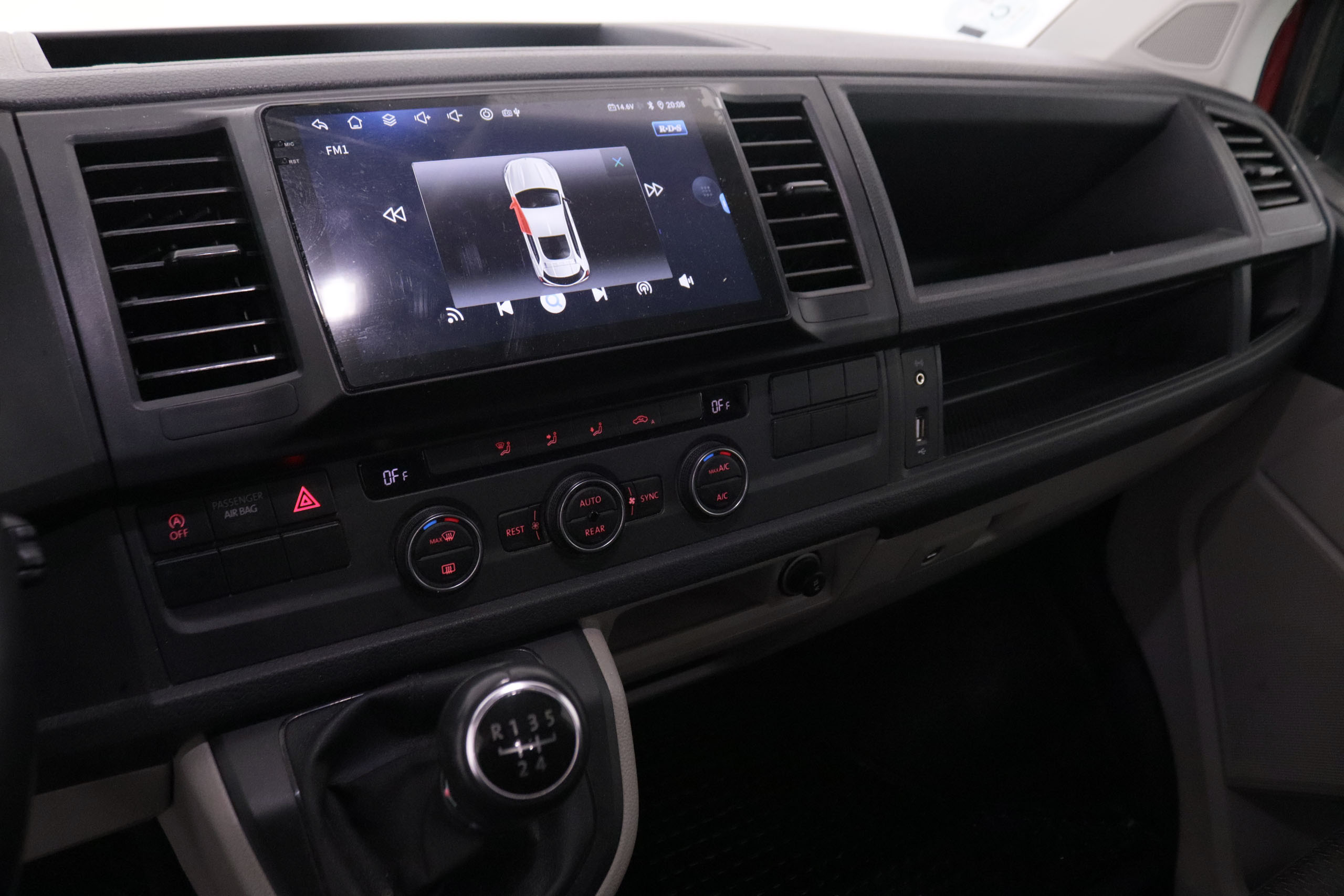 Volkswagen Caravelle 2.0 TDI KOMBI ORIGIN 115CV 9 PLAZAS 5P foto 18