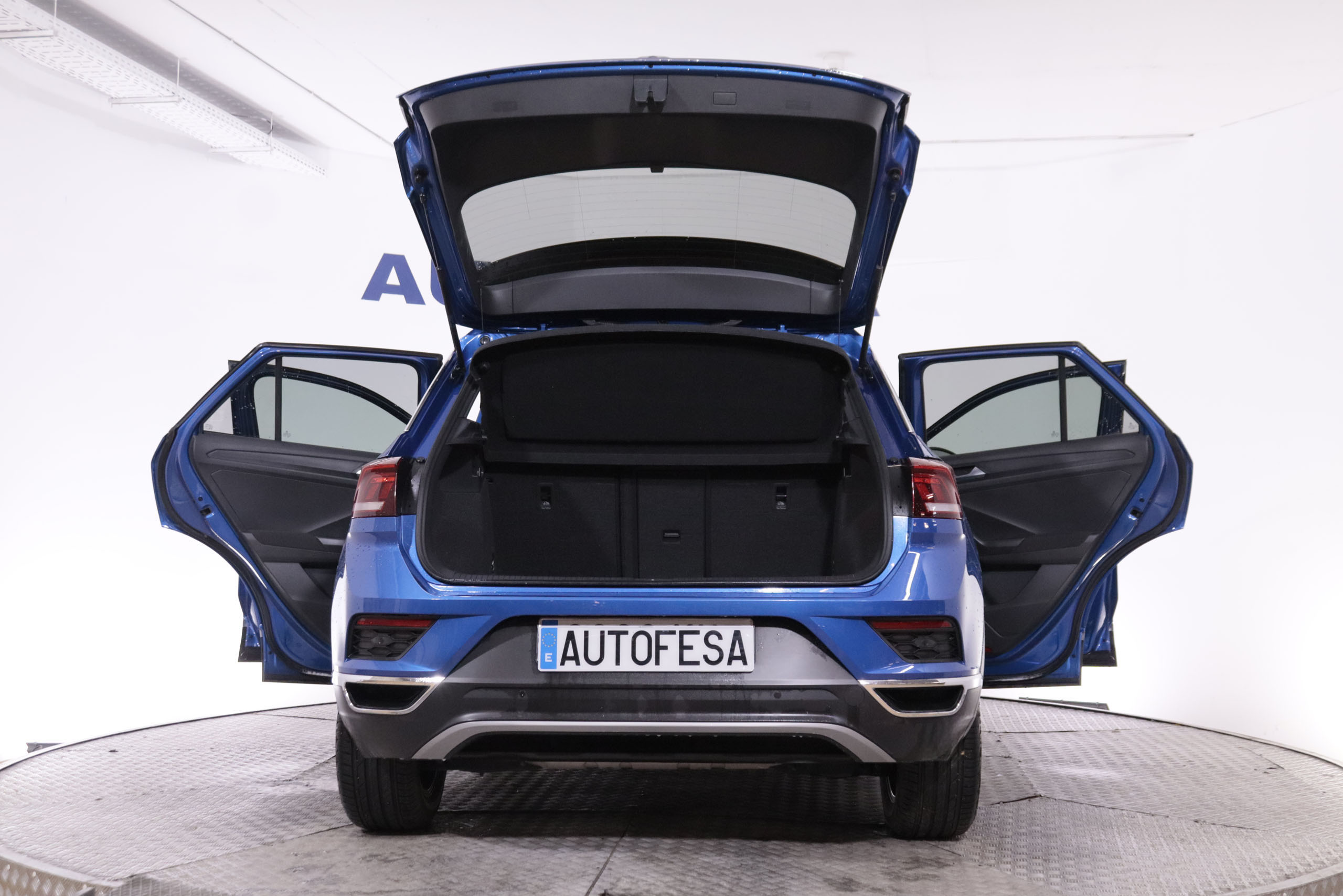 Volkswagen T-roc 2.0 TSI 4MOTION AUTO DSG 190CV 5P # TECHO ELEC PANORAMICO, NAVY foto 10