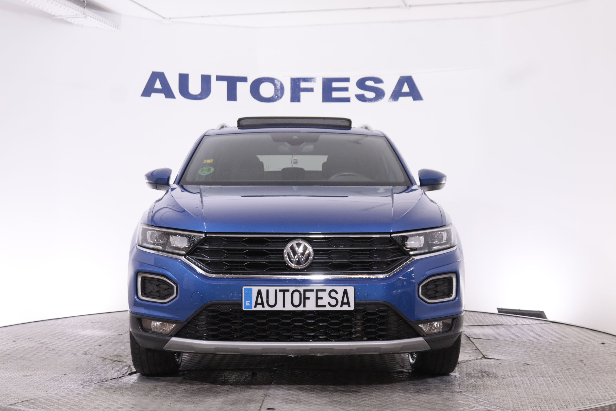 Volkswagen T-roc 2.0 TSI 4MOTION AUTO DSG 190CV 5P # TECHO ELEC PANORAMICO, NAVY foto 2