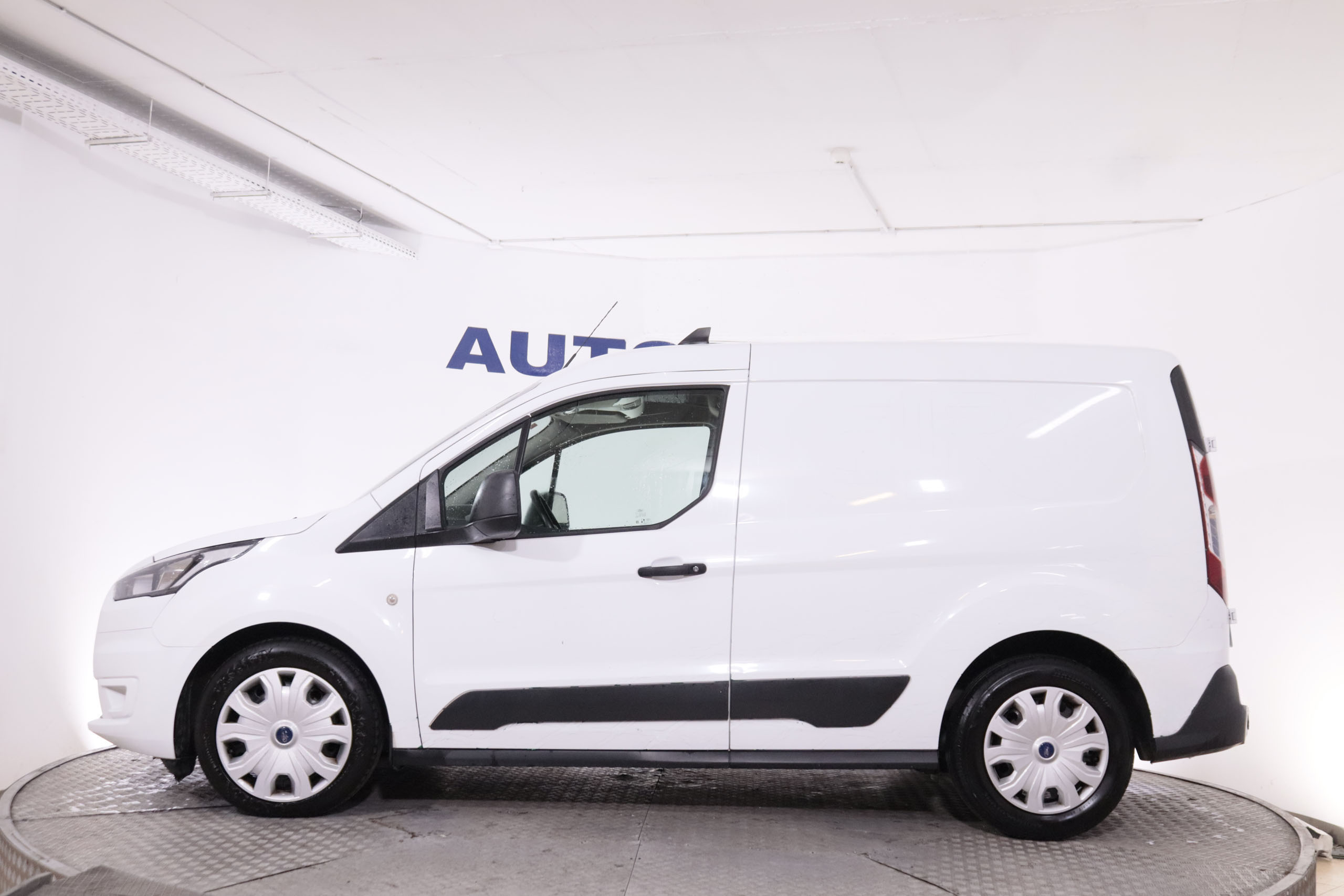 Ford Transit Connect L1 1.5 TDCI TREND AUTO 100CV 3P #IVA DEDUCIBLE, BLUETOOTH foto 9