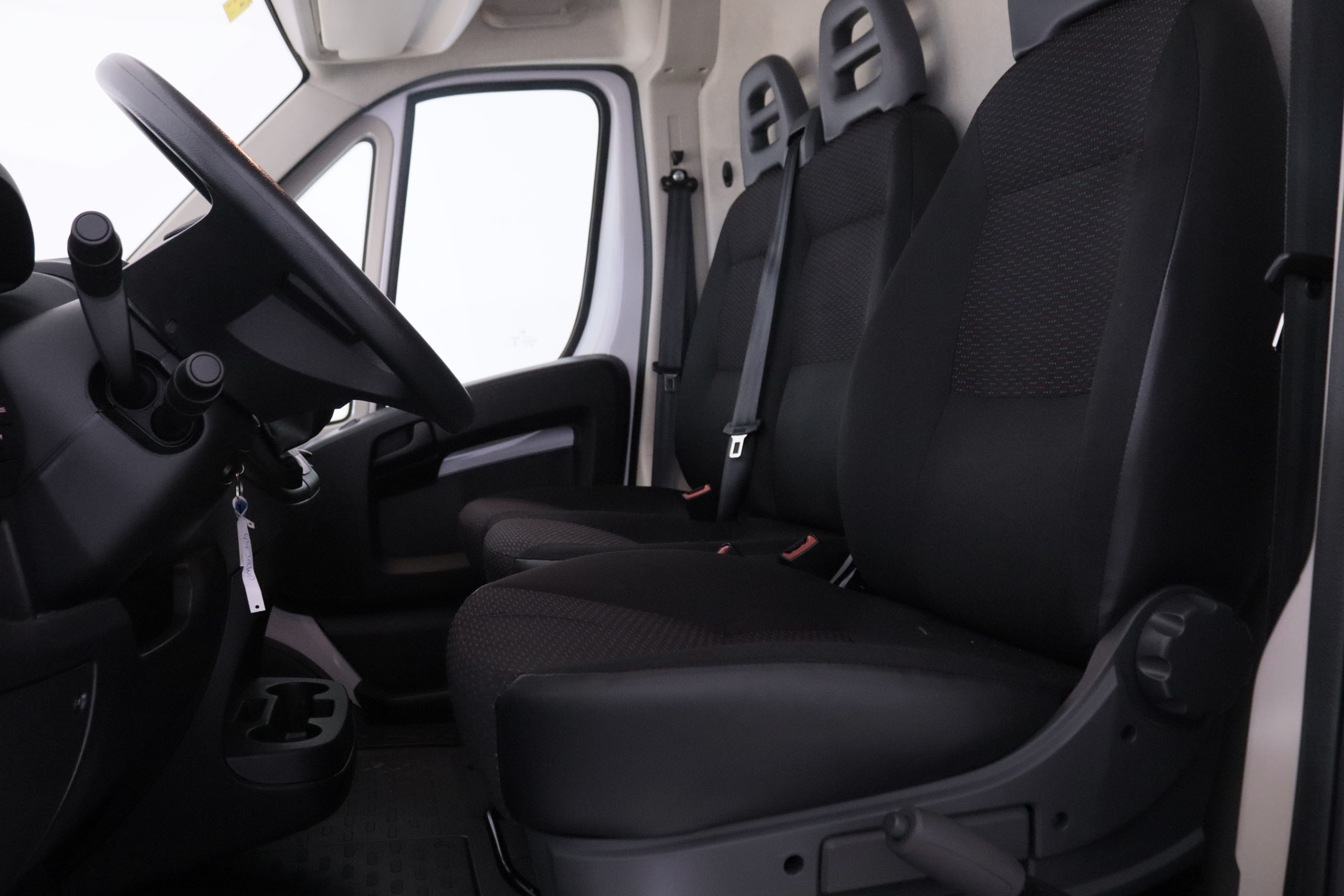 Citroen Jumper L1H1 2.0 EQUIPO DE FRIO 120CV 4P #IVA DEDUCIBLE, BLUETOOTH foto 22