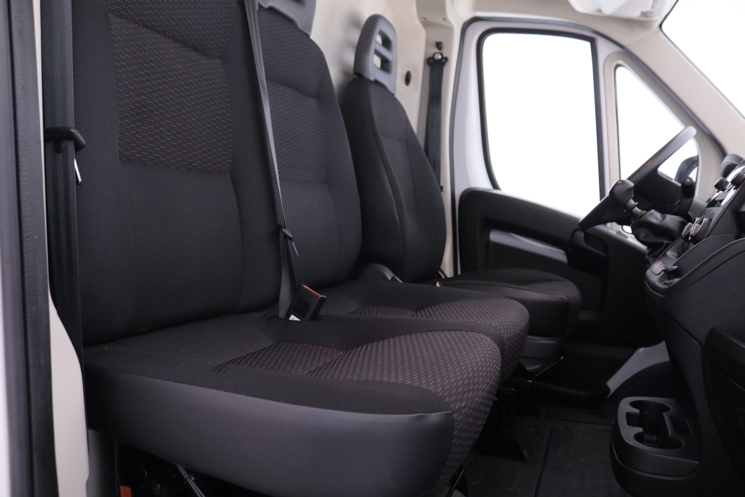 Citroen Jumper L1H1 2.0 EQUIPO DE FRIO 120CV 4P #IVA DEDUCIBLE, BLUETOOTH foto 23