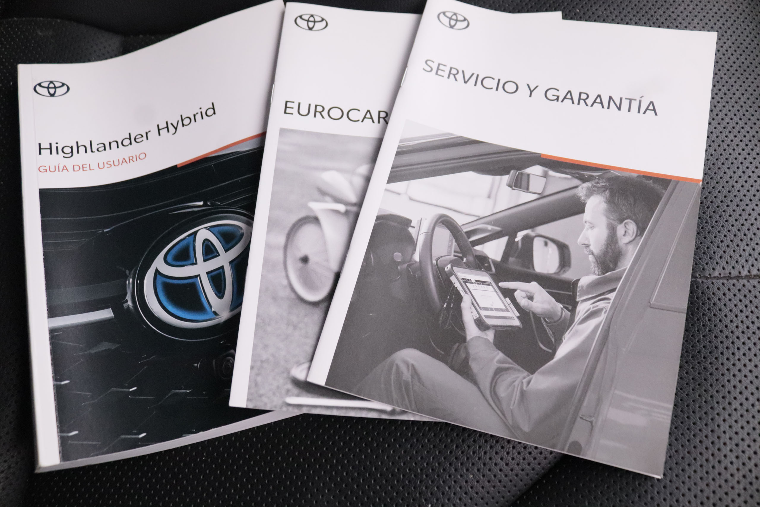 Toyota Highlander 2.5 HEV ADVANCE 4WD AUTO 7 PLAZAS 5P #IVA DEDUCIBLE, CUERO, PARKTRONIC - Foto 30