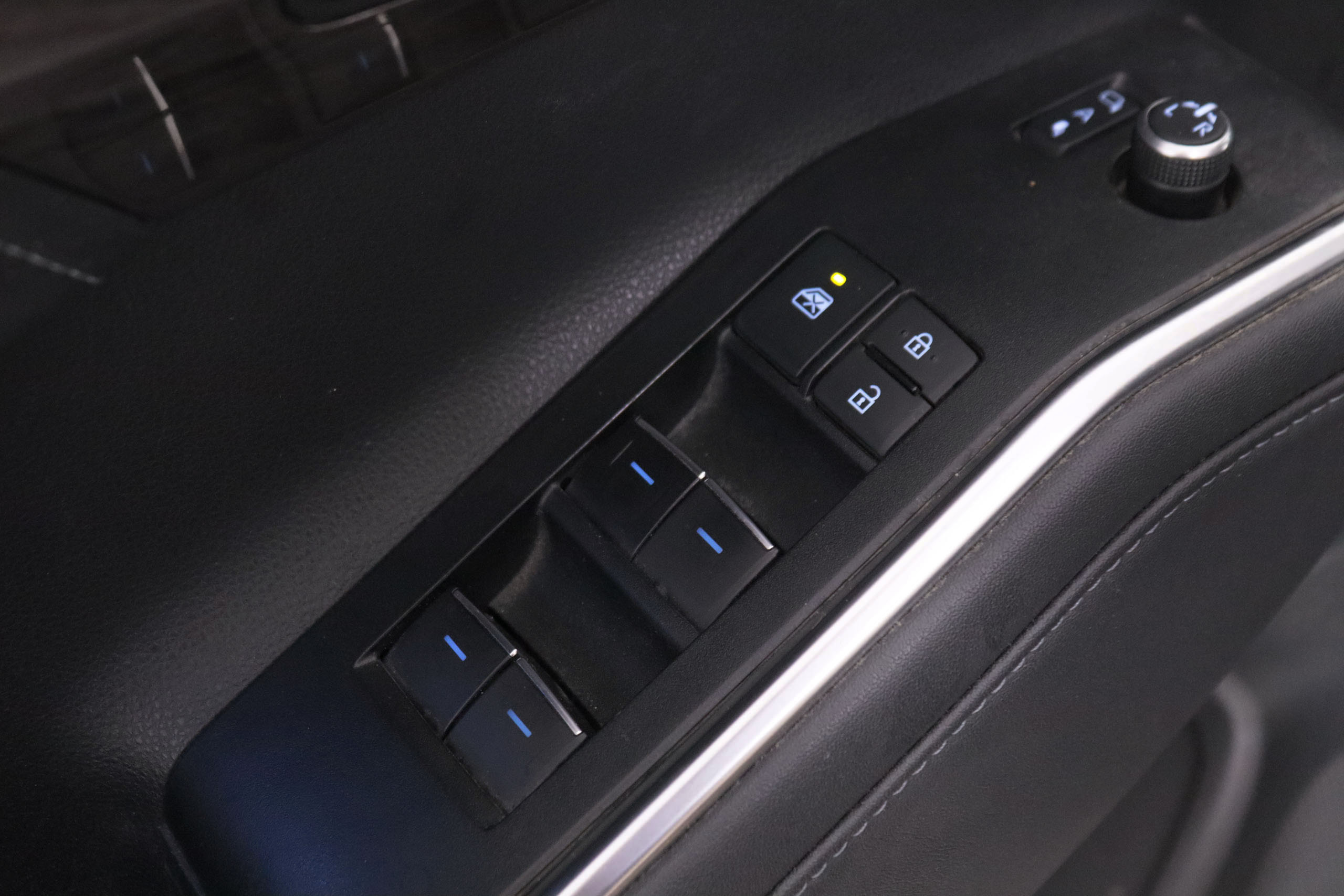 Toyota Highlander 2.5 HEV ADVANCE 4WD AUTO 7 PLAZAS 5P #IVA DEDUCIBLE, CUERO, PARKTRONIC - Foto 23