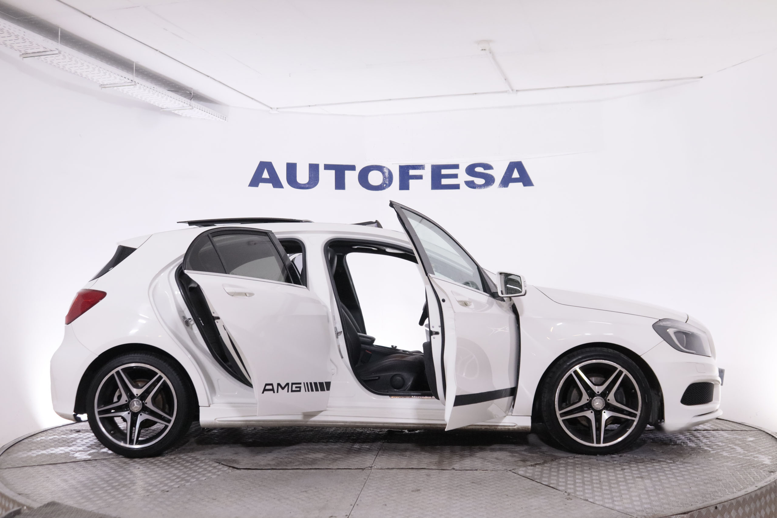 Mercedes-benz A 180 CLASE A A180 CDI AMG AUTO 109CV 5P #TECHO ELECTRICO, BLUETOOTH foto 13