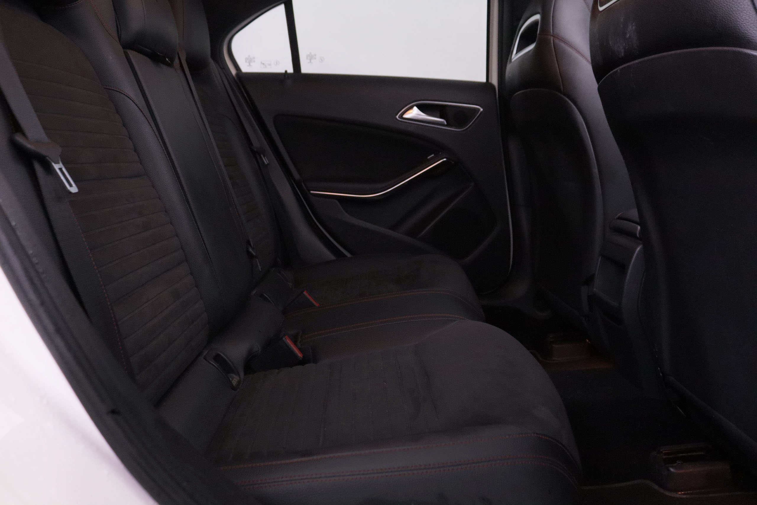 Mercedes-benz A 180 CLASE A A180 CDI AMG AUTO 109CV 5P #TECHO ELECTRICO, BLUETOOTH foto 26