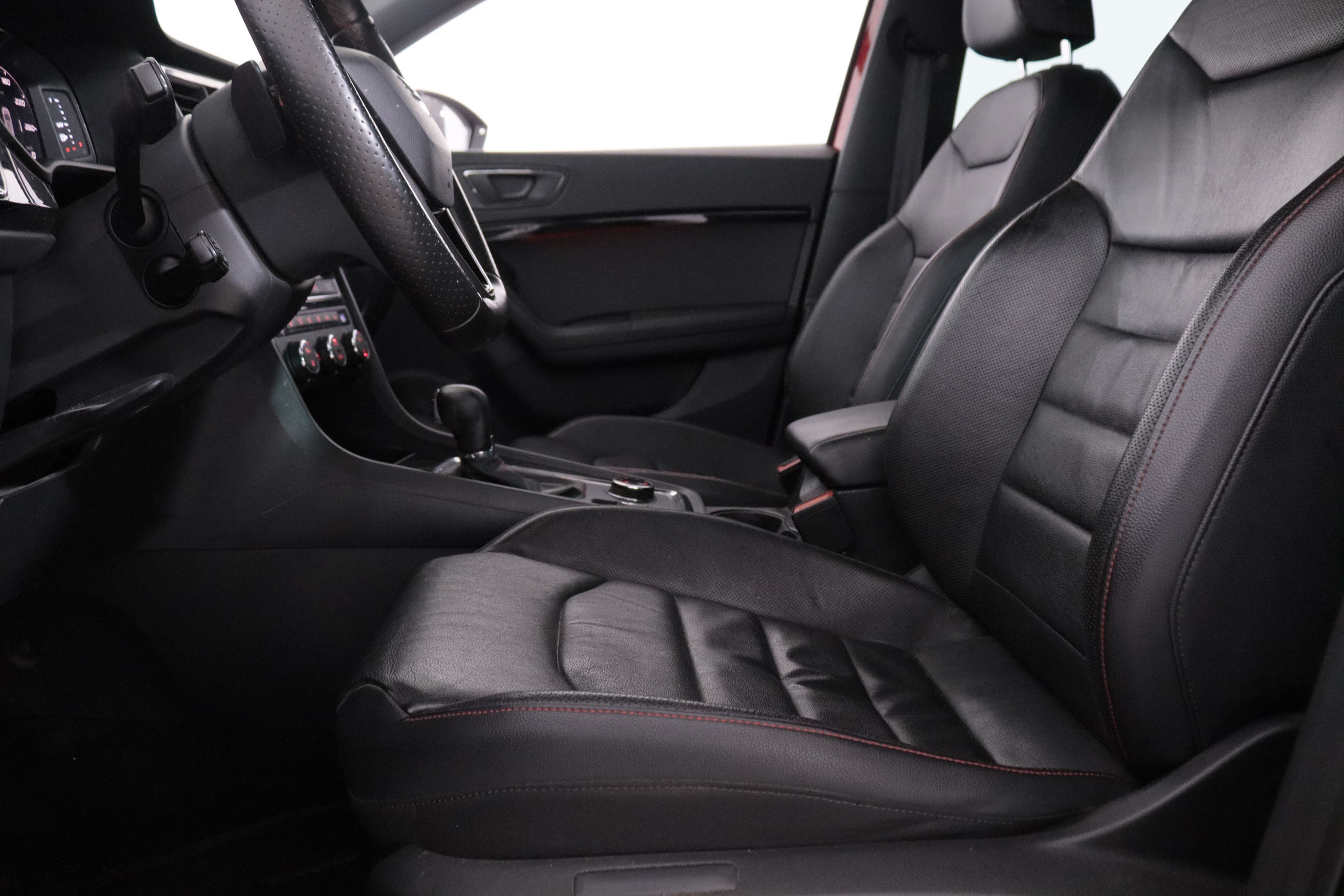 Seat Ateca 2.0 TSI DSG FR EDITION 4DRIVE AUTO 190CV 5P #IVA DEDUCIBLE, CUERO, PARKTRONIC foto 29