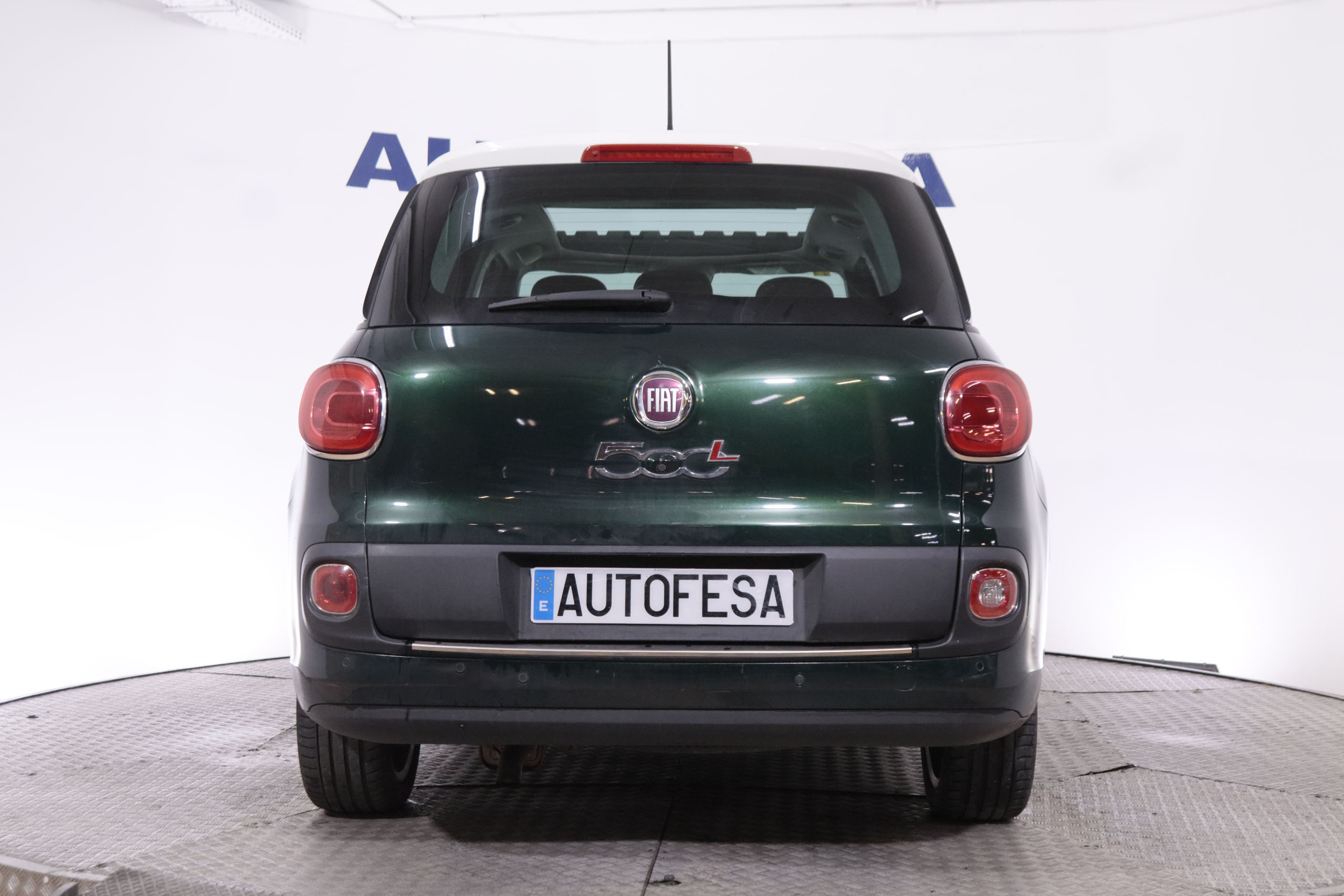 Fiat 500l 1.3 MJET LIVING AUTO 84CV 5P # CUERO, TECHO ELEC PANORAMICO, NAVY foto 6