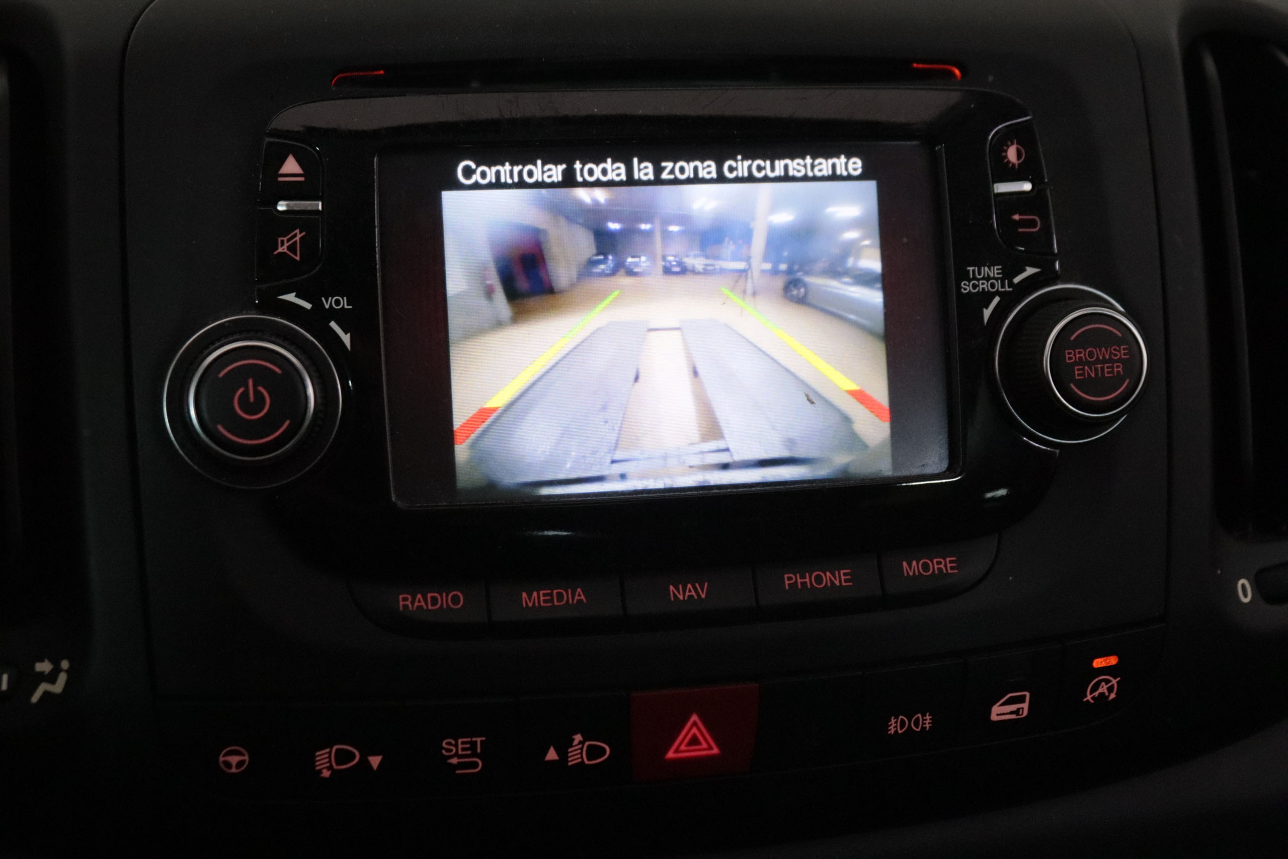 Fiat 500l 1.3 MJET LIVING AUTO 84CV 5P # CUERO, TECHO ELEC PANORAMICO, NAVY foto 22