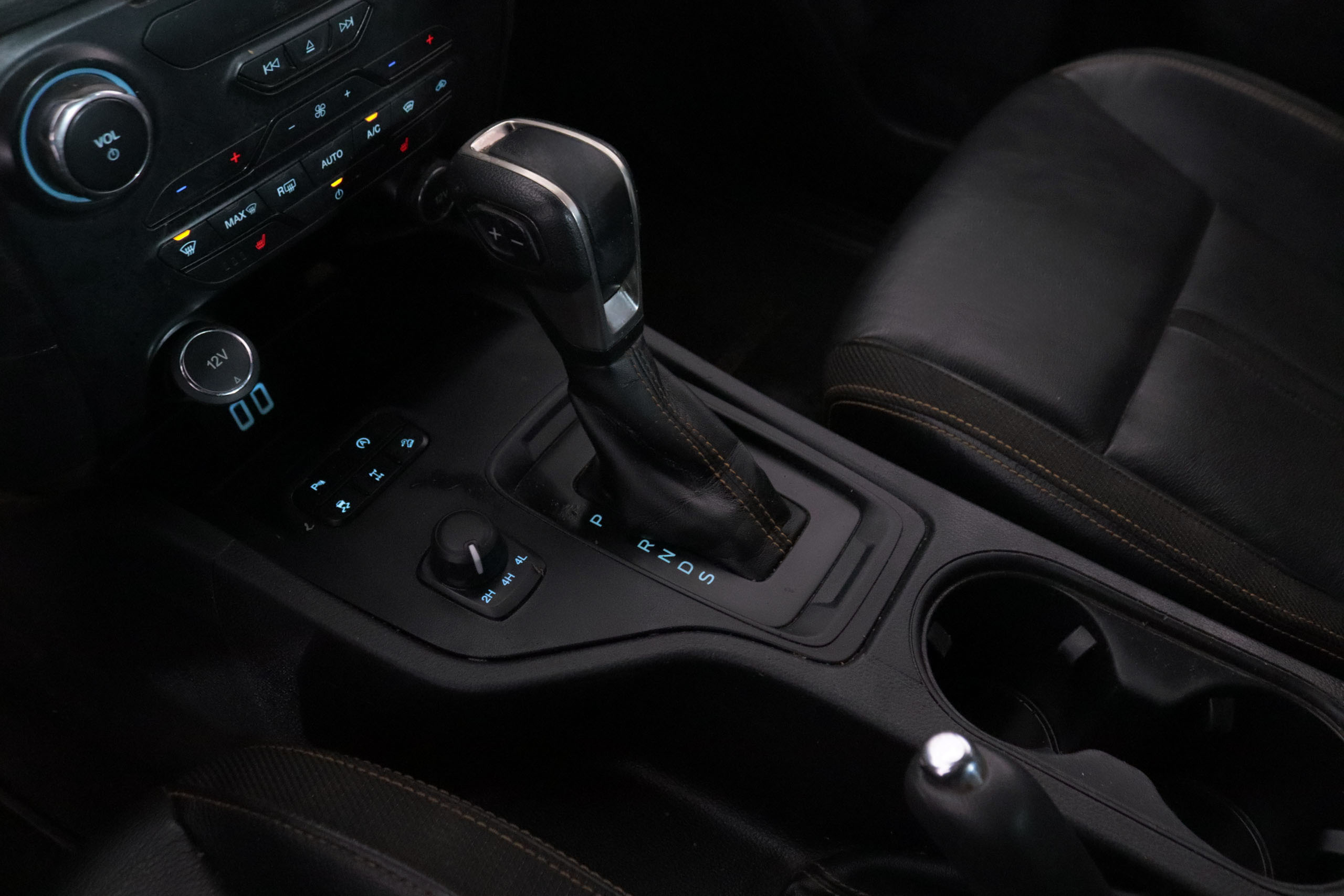 Ford Ranger 2.0 D CAB WILDTRACK AUTO 215CV 4P #IVA DEDUCIBLE, NAVY, PARKTRONIC, foto 22