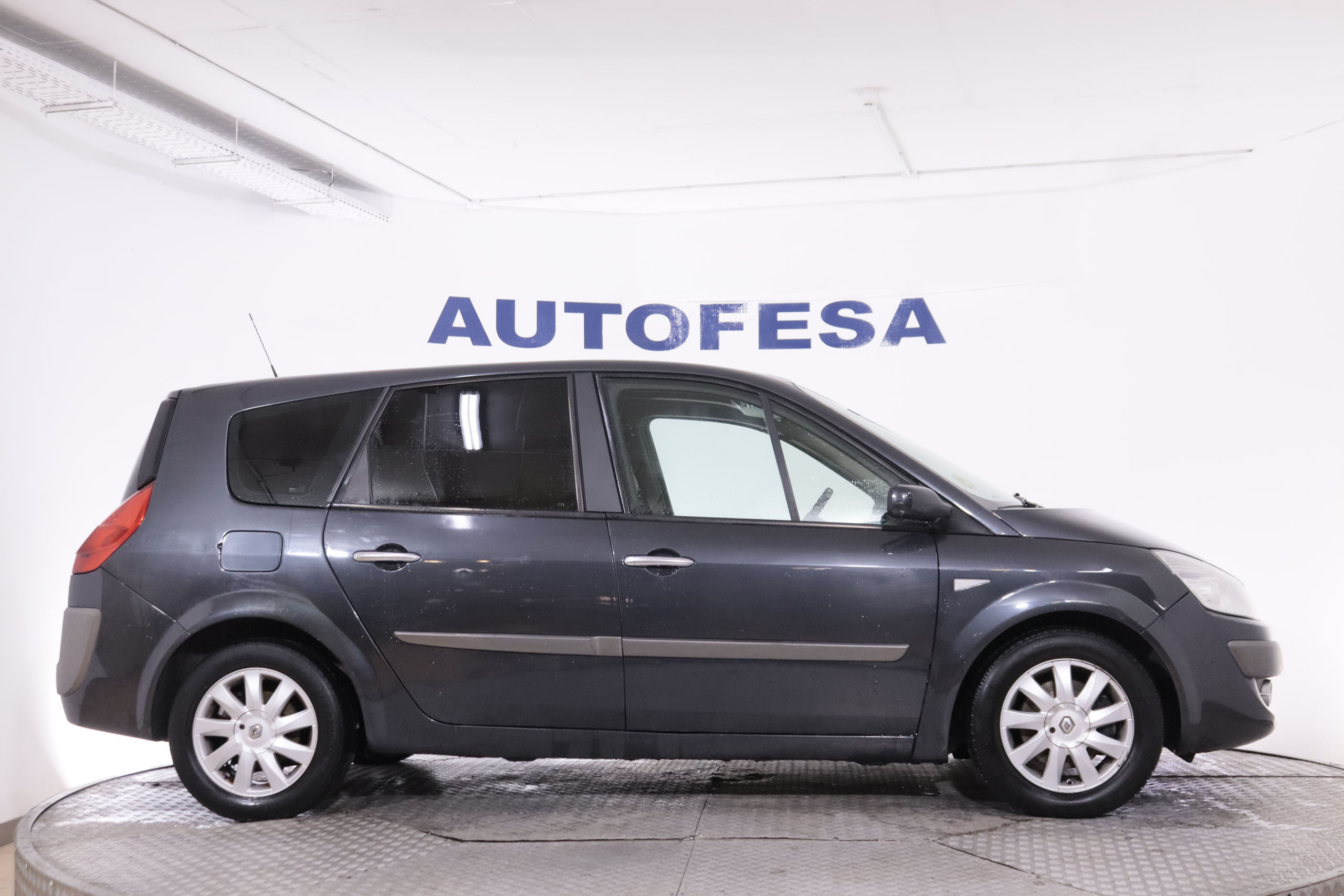 Renault Grand Scenic 2.0 DCI 150CV 7PLAZAS 5P # TECHO PANORAMICO foto 11