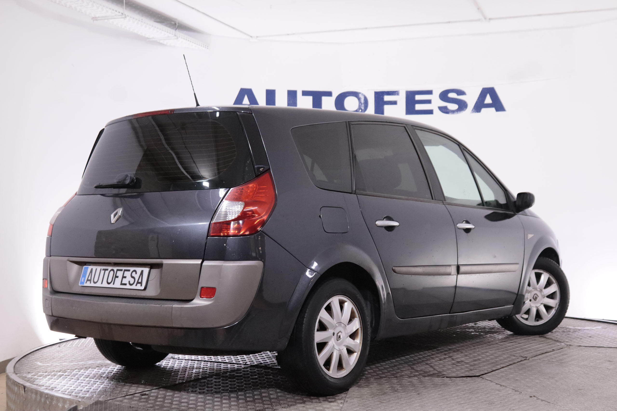 Renault Grand Scenic 2.0 DCI 150CV 7PLAZAS 5P # TECHO PANORAMICO foto 6