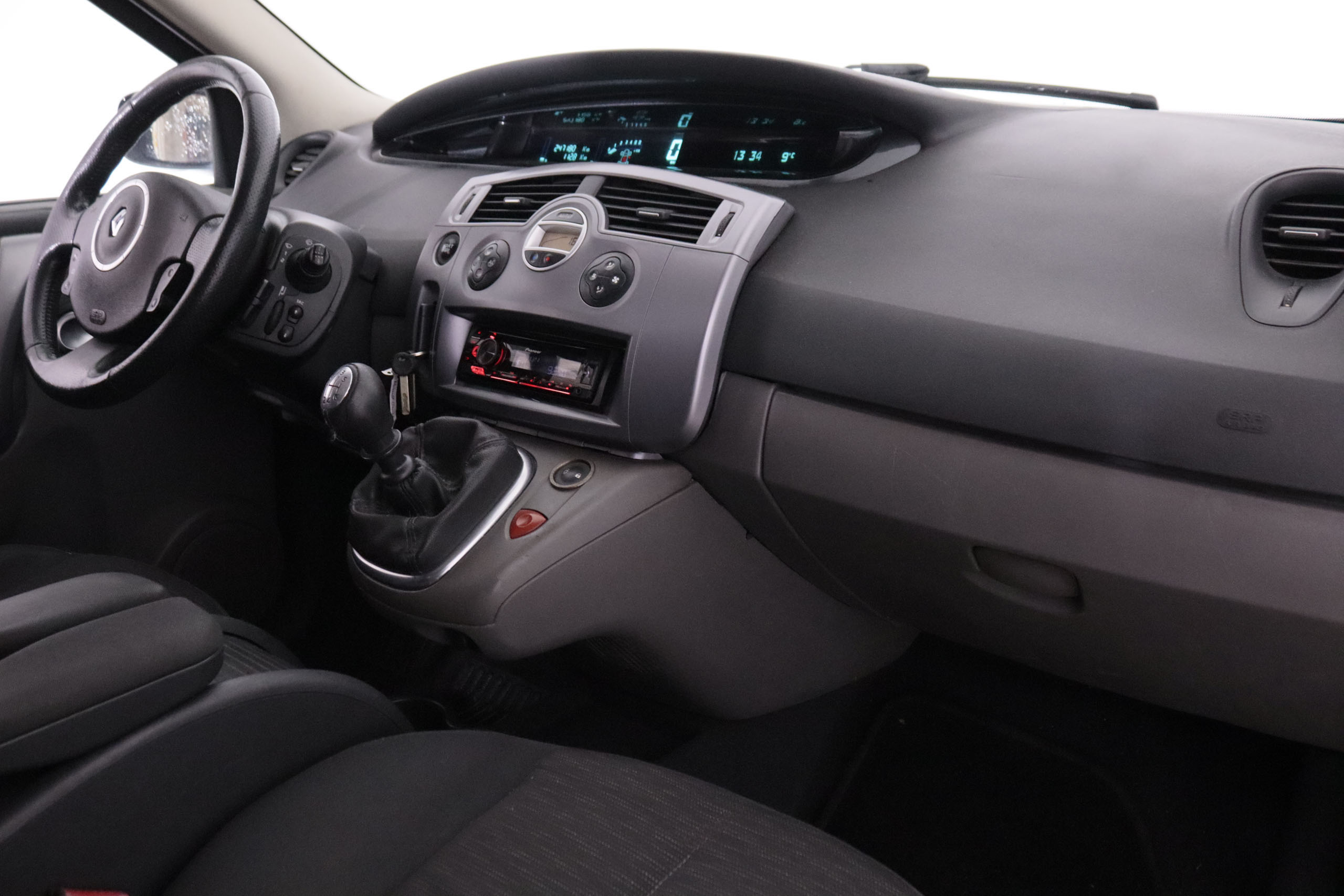 Renault Grand Scenic 2.0 DCI 150CV 7PLAZAS 5P # TECHO PANORAMICO foto 14