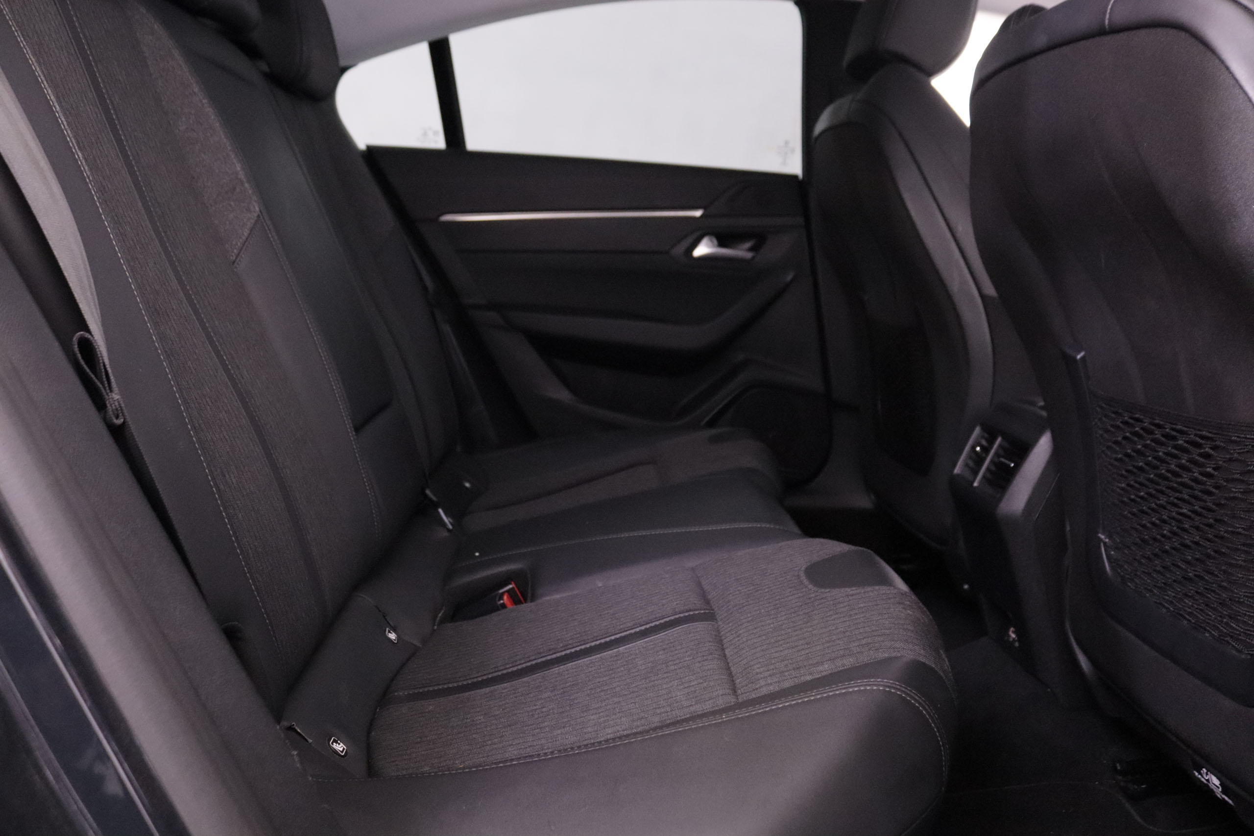 Peugeot 508 2.0 BLUEHDI ALLURE SS AUTO EAT8 163CV 5P #NAVY, PARKTRONIC foto 27